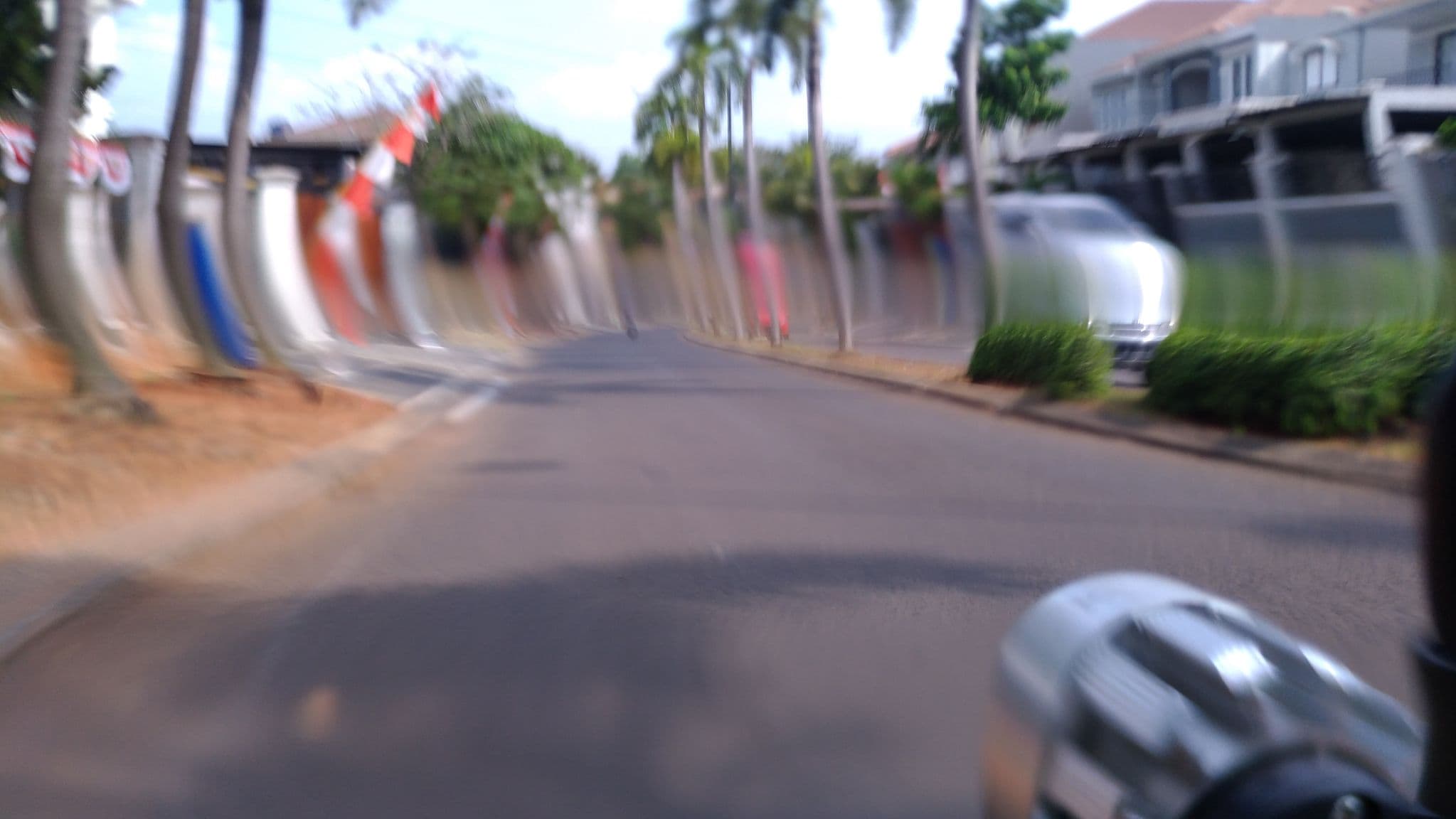 Street view near Razha Guest House, Cileungsir — © berryalf (CC BY-SA · Mapillary)