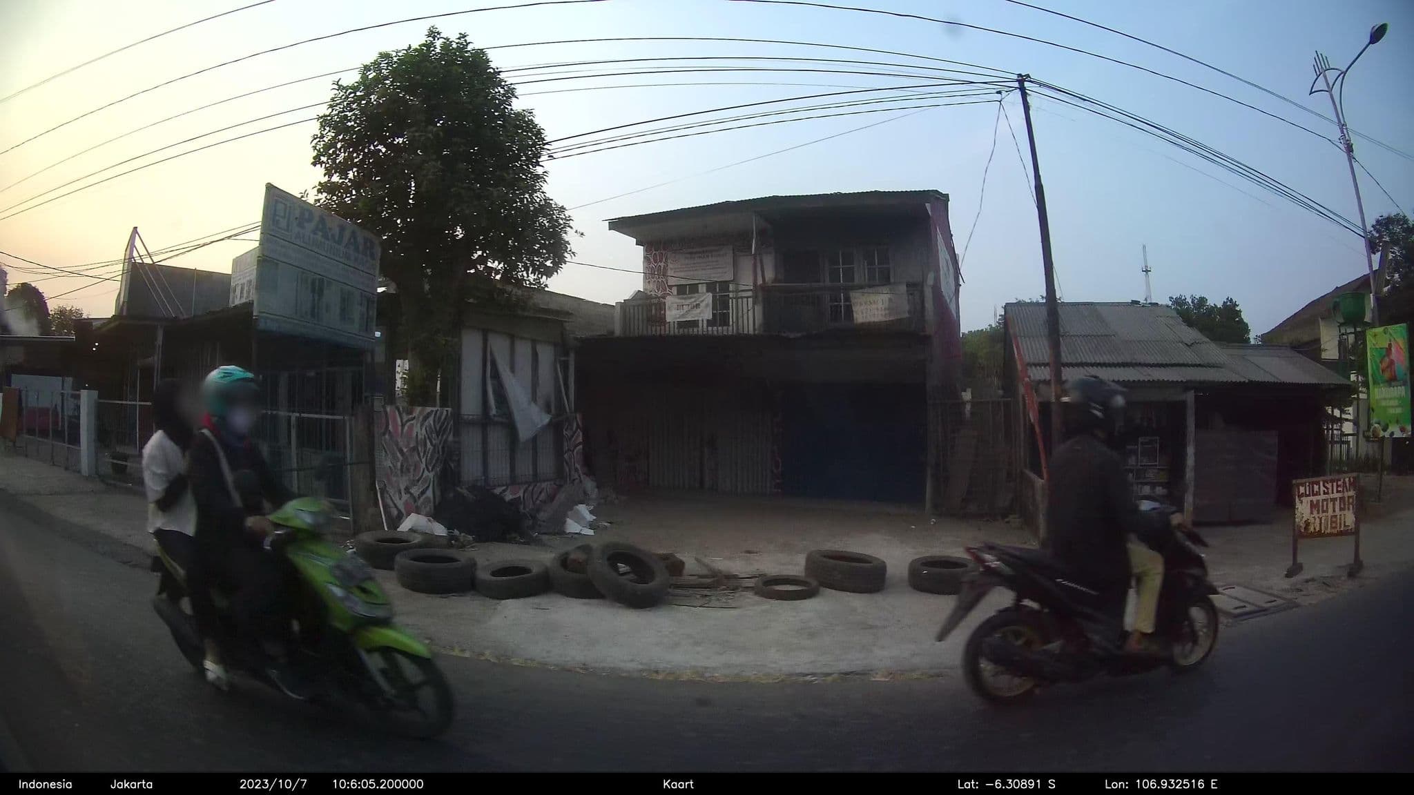 Street view near Hotel Sahid Kawanua Manado, Cileungsir — © kaart_2 (CC BY-SA · Mapillary)