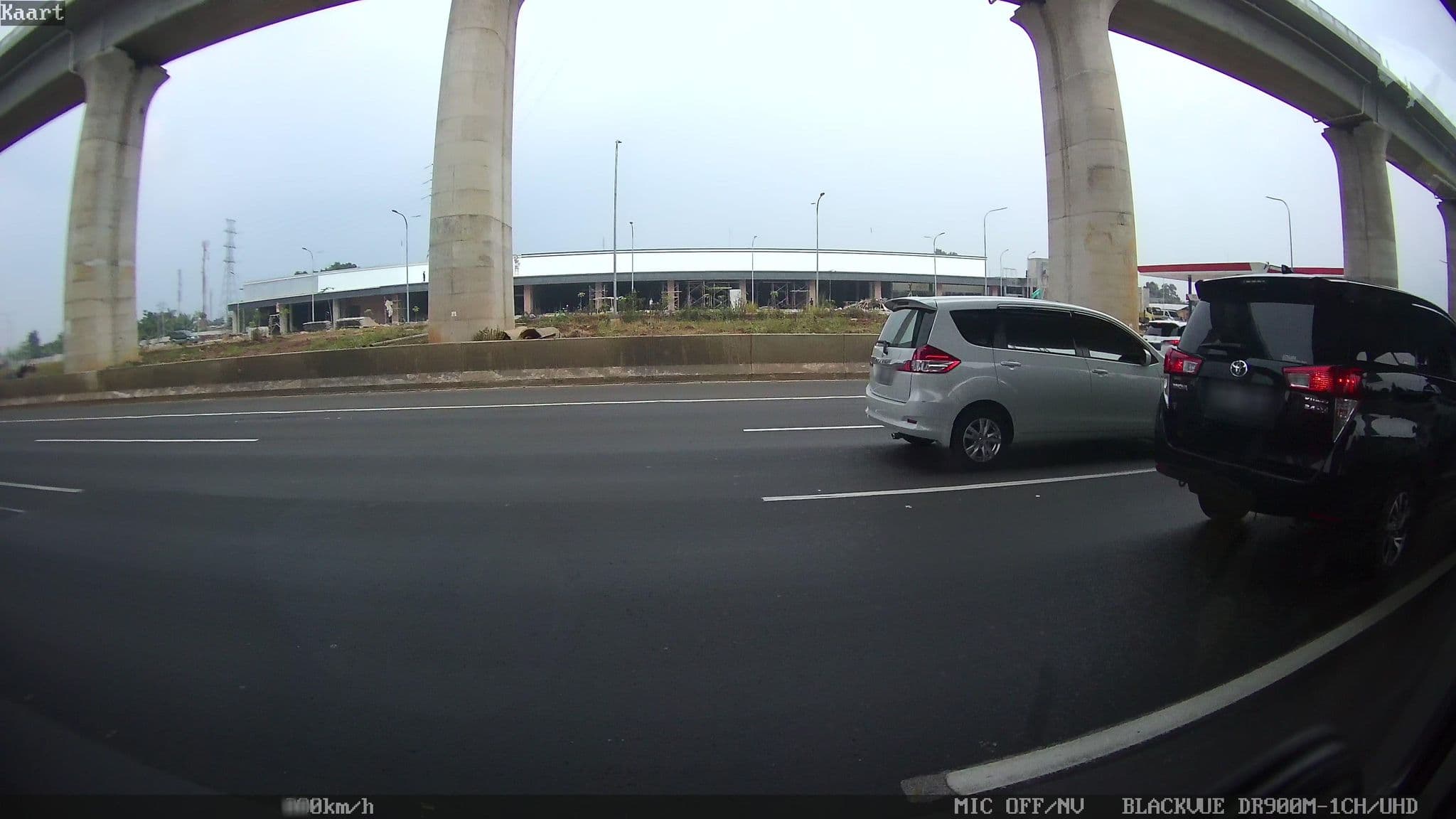 Street view near Hotel sahid jaya lippo cikarang room 426, Bekasi — © kaart_2 (CC BY-SA · Mapillary)