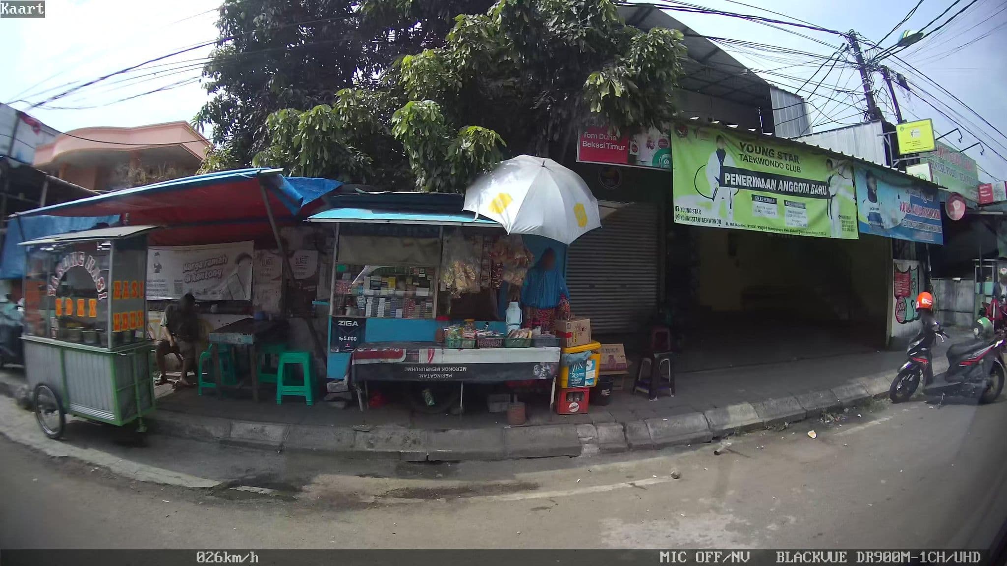 Street view near Hotel Bunga Karang, Bekasi — © kaart_2 (CC BY-SA · Mapillary)
