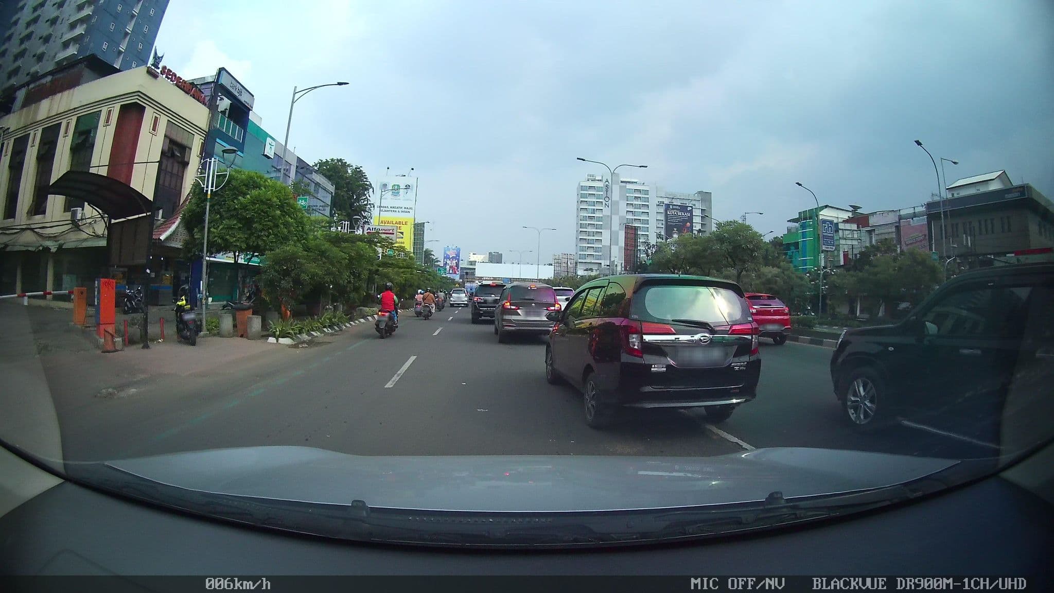 Street view near Kenzie Pratama, Bekasi — © kaart_2 (CC BY-SA · Mapillary)