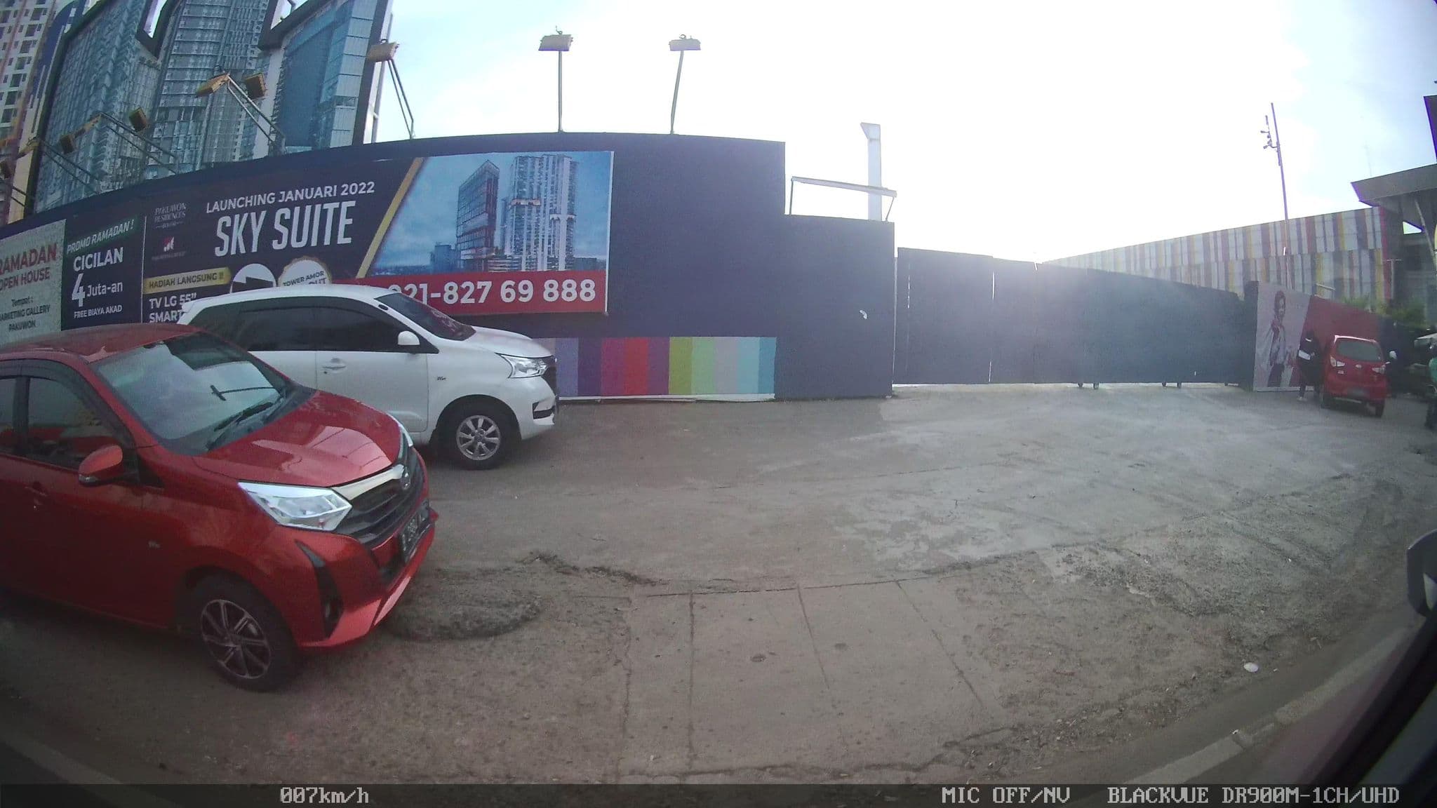 Street view near Favehotel Ahmad Yani - Bekasi, Bekasi — © kaart_2 (CC BY-SA · Mapillary)