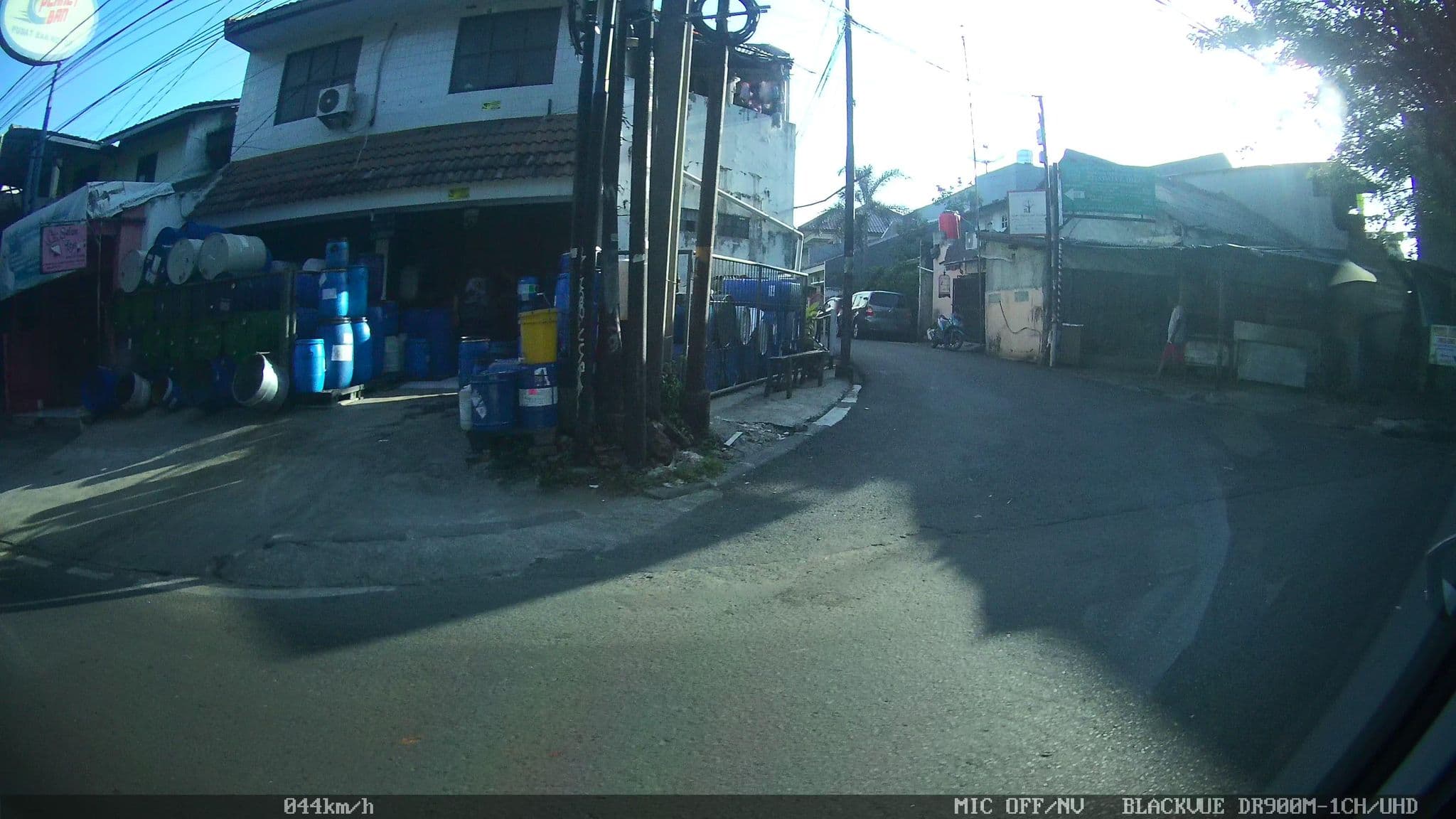 Street view near Racer's Room, Jakarta — © kaart_2 (CC BY-SA · Mapillary)