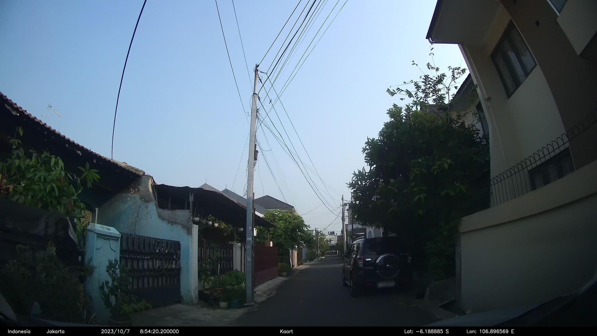 Street view near chatrium hotel, Utan — © kaart5 (CC BY-SA · Mapillary)