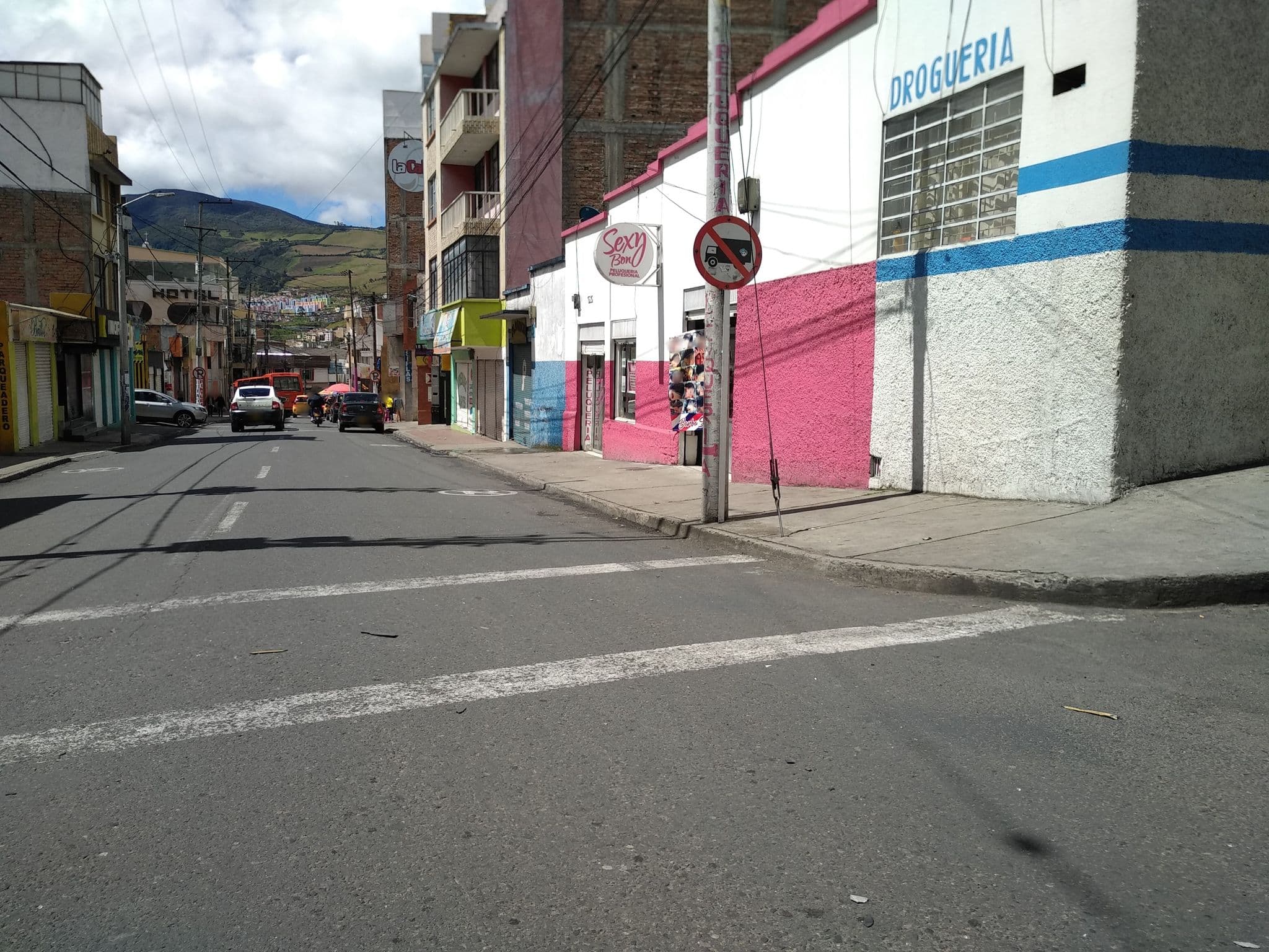 Street view near Hotel Manhattan Plaza, Pasto — © nomadmapper (CC BY-SA · Mapillary)
