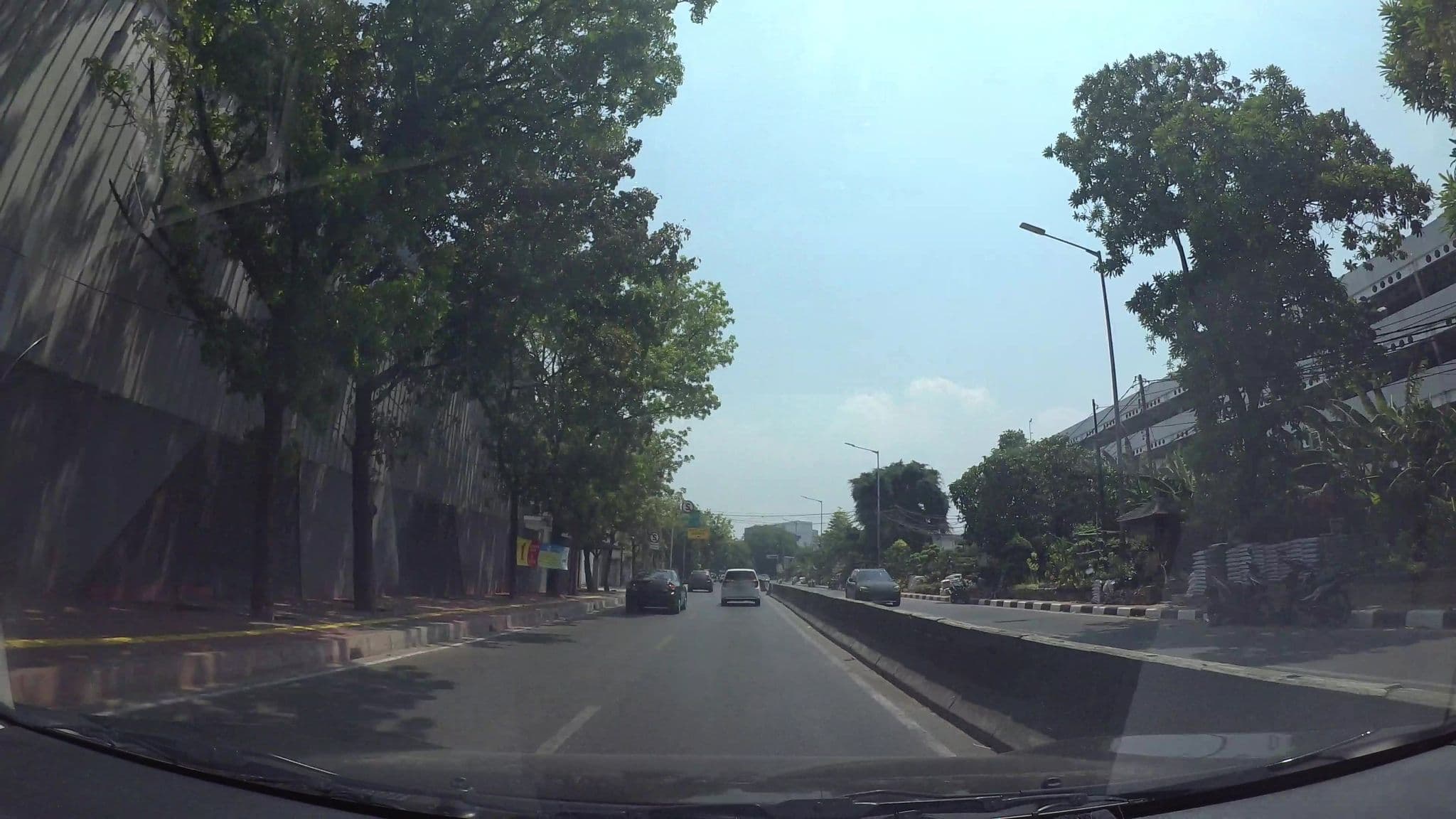 Street view near The acacia anyer, Utan — © kaart_2 (CC BY-SA · Mapillary)