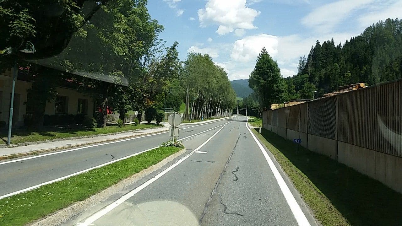 Street view near Josef - Hotel for friends, Eben im Pongau — © rab (CC BY-SA · Mapillary)