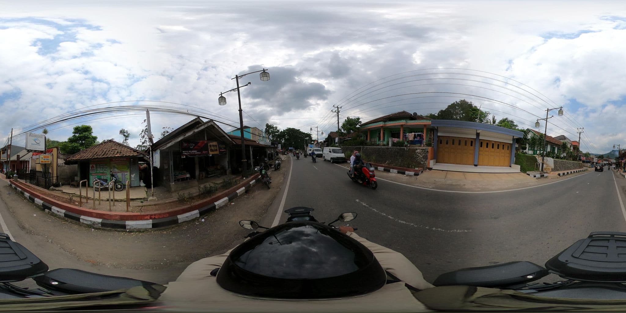 Street view near Penginapan Sunda Family, Sukabumi — © Kaart_Local (CC BY-SA · Mapillary)