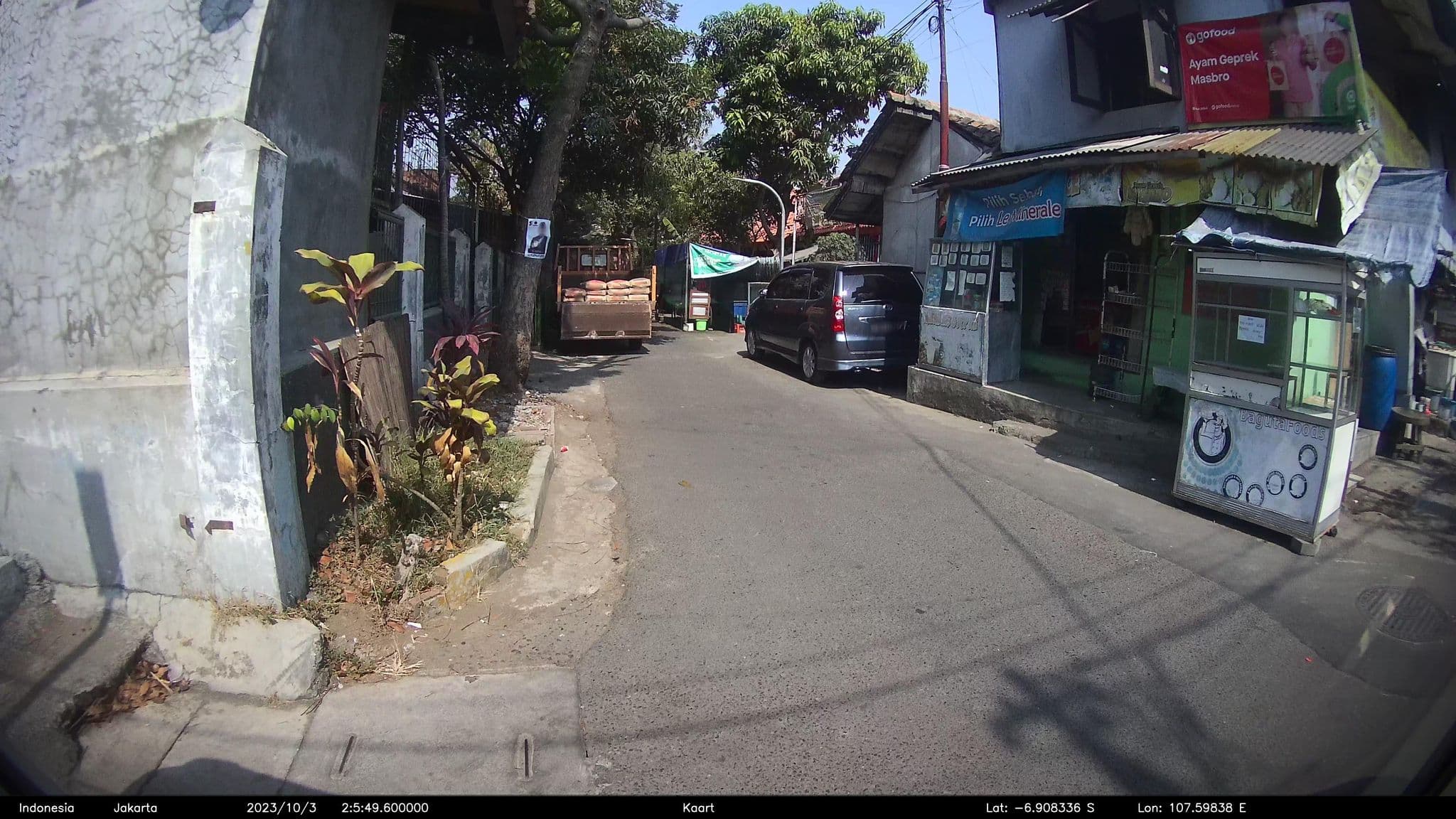 Street view near Unknown, Bandung — © kaart5 (CC BY-SA · Mapillary)