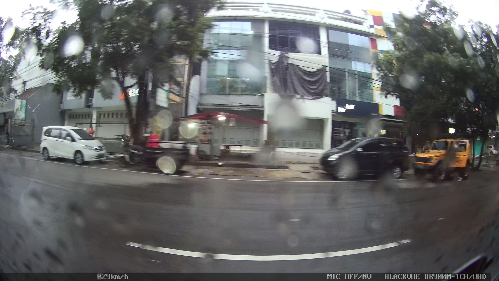 Street view near The Star Hotel One Stop Entertainment, Bandung — © kaart_2 (CC BY-SA · Mapillary)