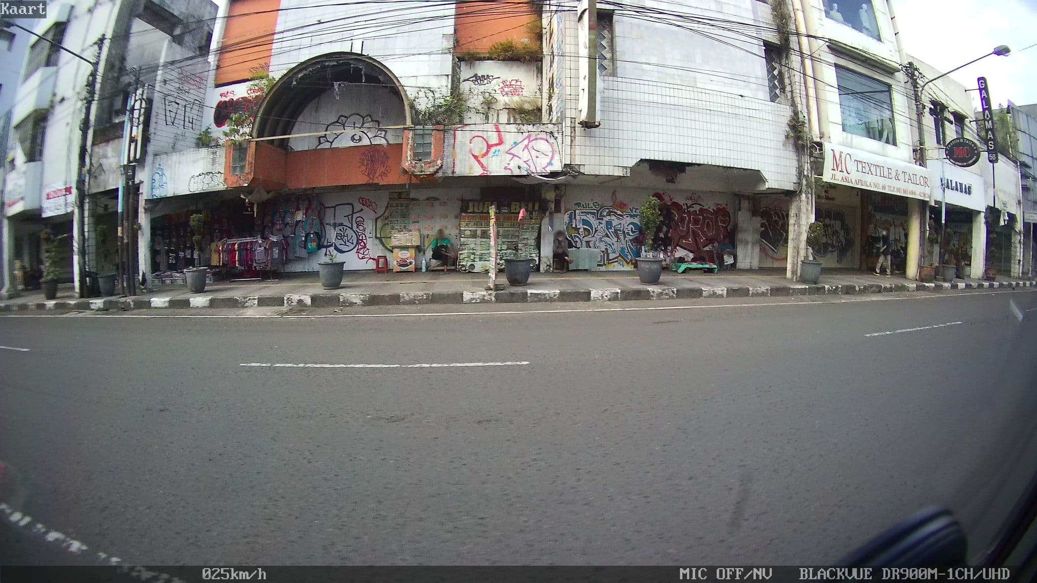 Street view near Hotel 88, Bandung — © kaart_1 (CC BY-SA · Mapillary)