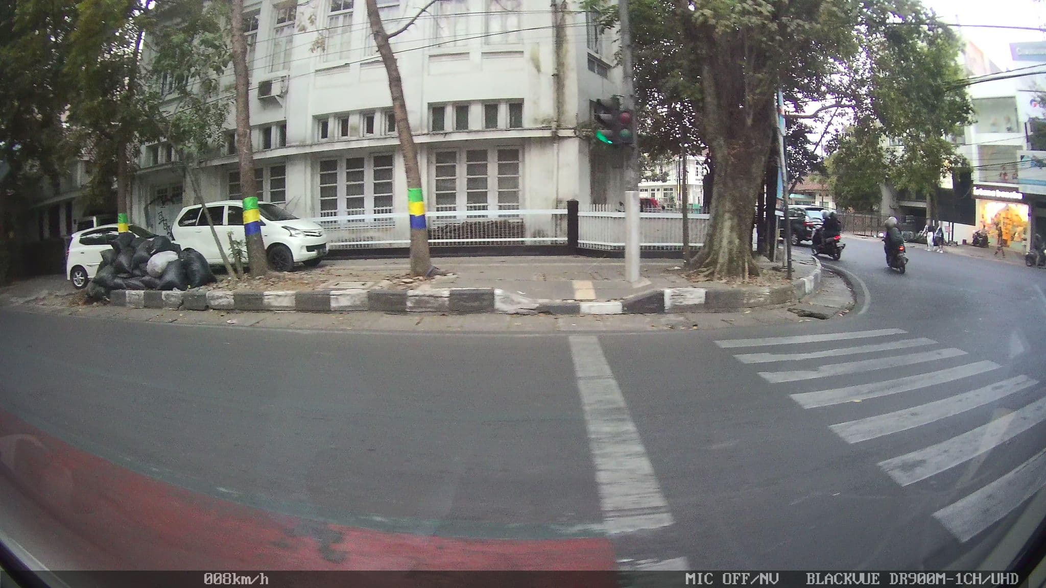 Street view near Hotel Tidar, Bandung — © kaart_4 (CC BY-SA · Mapillary)