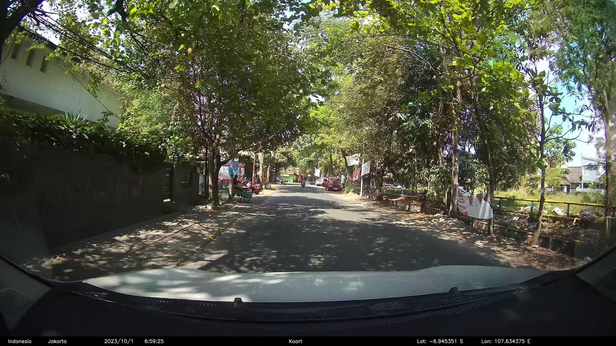 Street view near Candrawulan Sepuluh GH, Bandung — © kaart5 (CC BY-SA · Mapillary)
