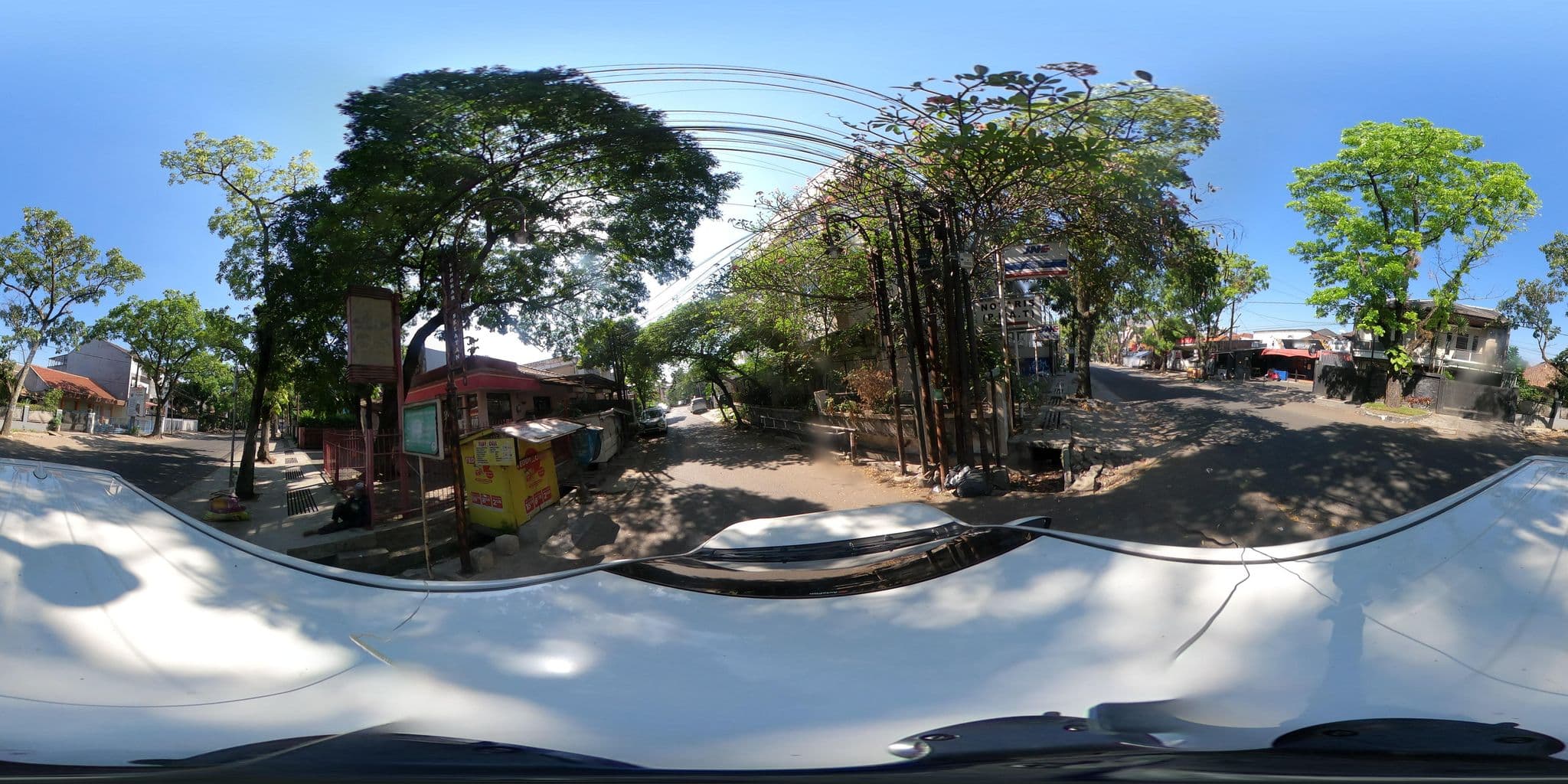 Street view near Harmony inn hotel, Bandung — © kaart5 (CC BY-SA · Mapillary)
