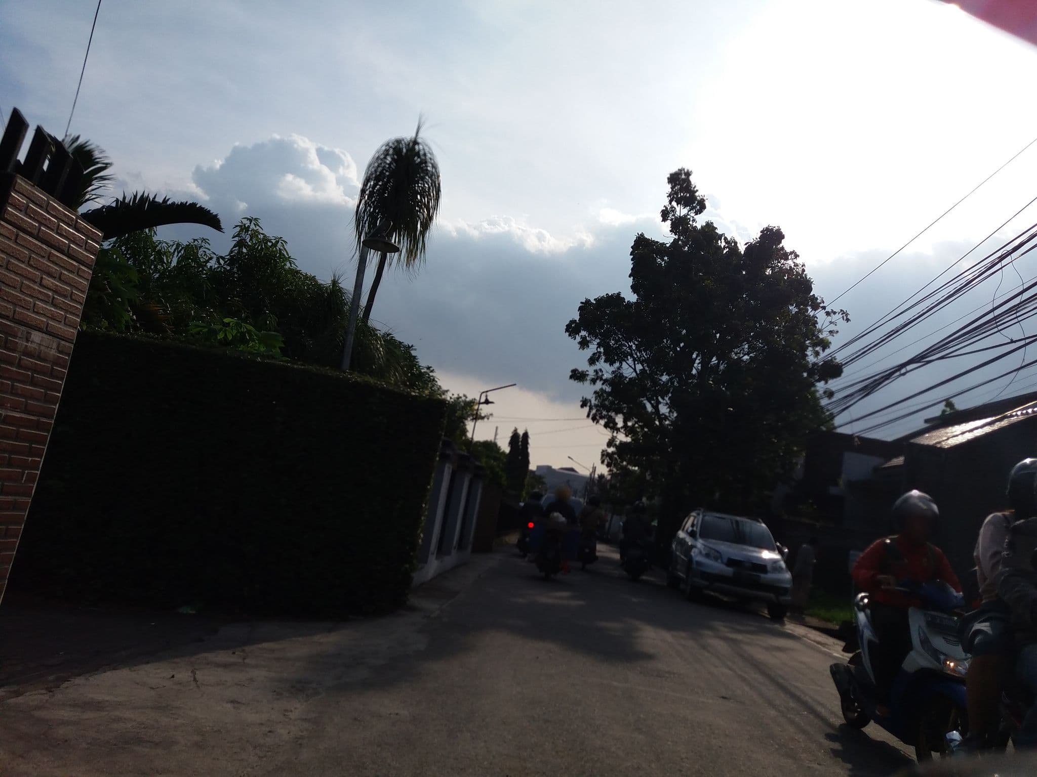 Street view near Raisa's Room, Bandung — © fedrian_syah (CC BY-SA · Mapillary)