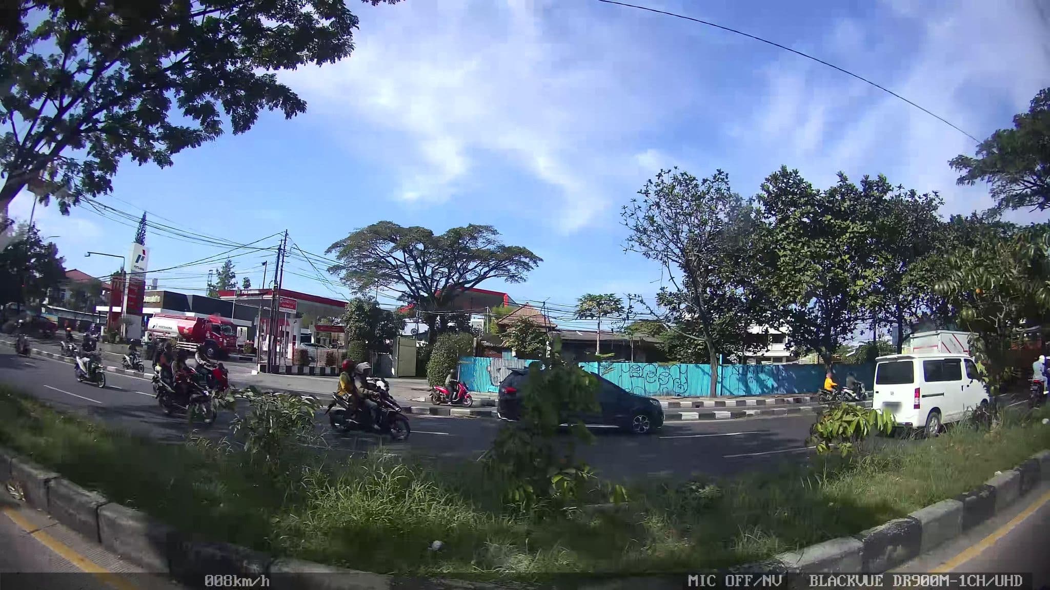 Street view near Kostn Away illusion, Bandung — © kaart_1 (CC BY-SA · Mapillary)