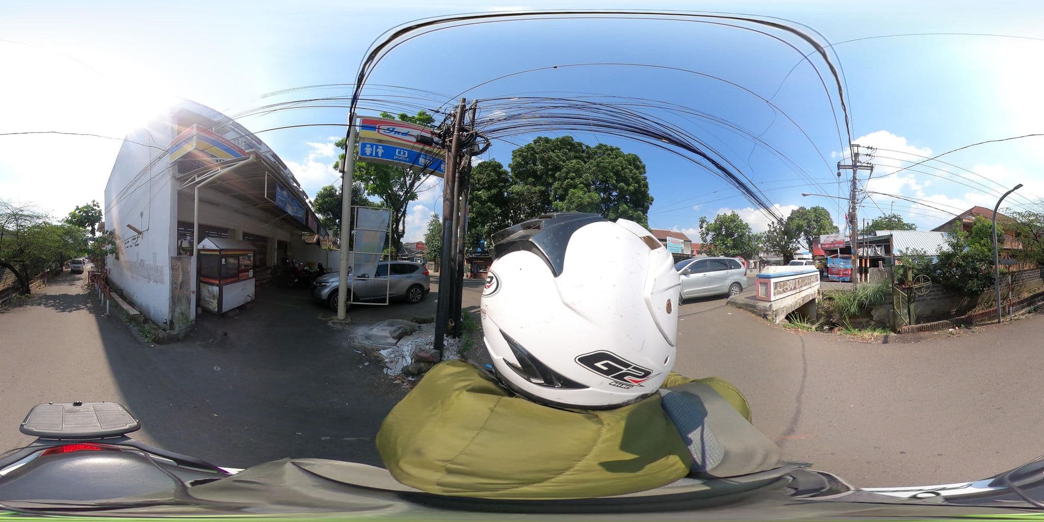 Street view near Dela Suite (Dela Kost), Bandung — © Kaart_Local (CC BY-SA · Mapillary)