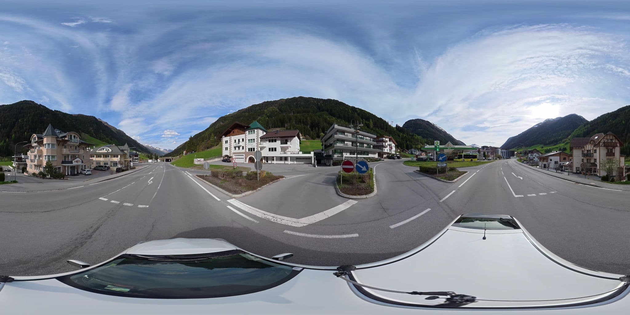 Street view near Wolf's aparts + more, Ischgl