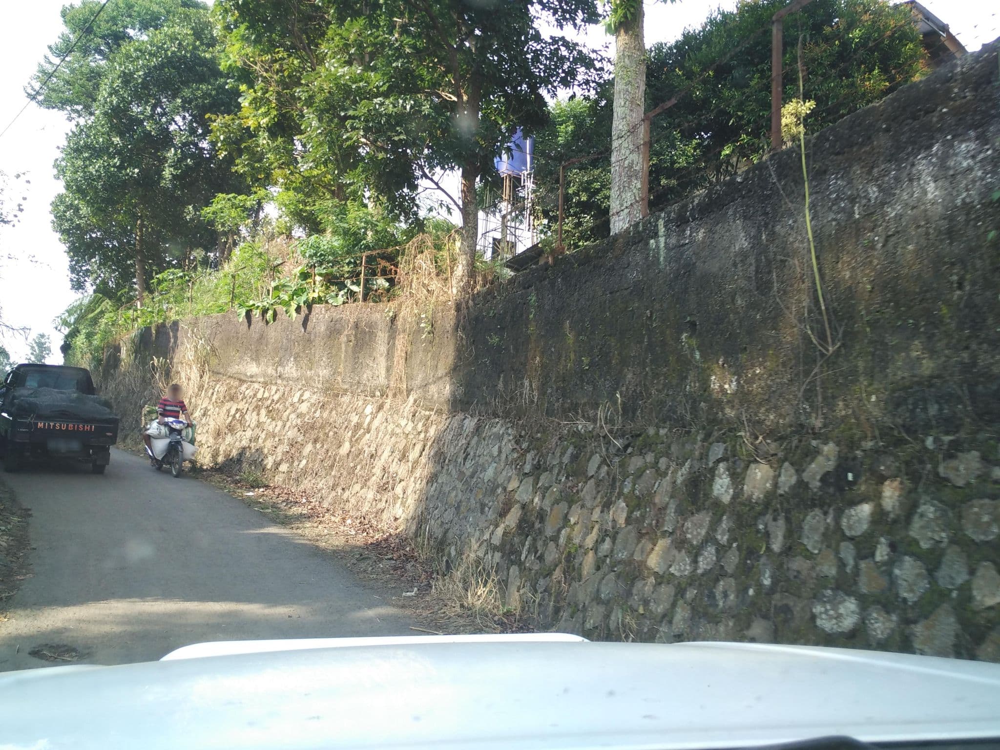 Street view near Pondok Wisata Puncak Kana, Cianjur — © roadroid (CC BY-SA · Mapillary)