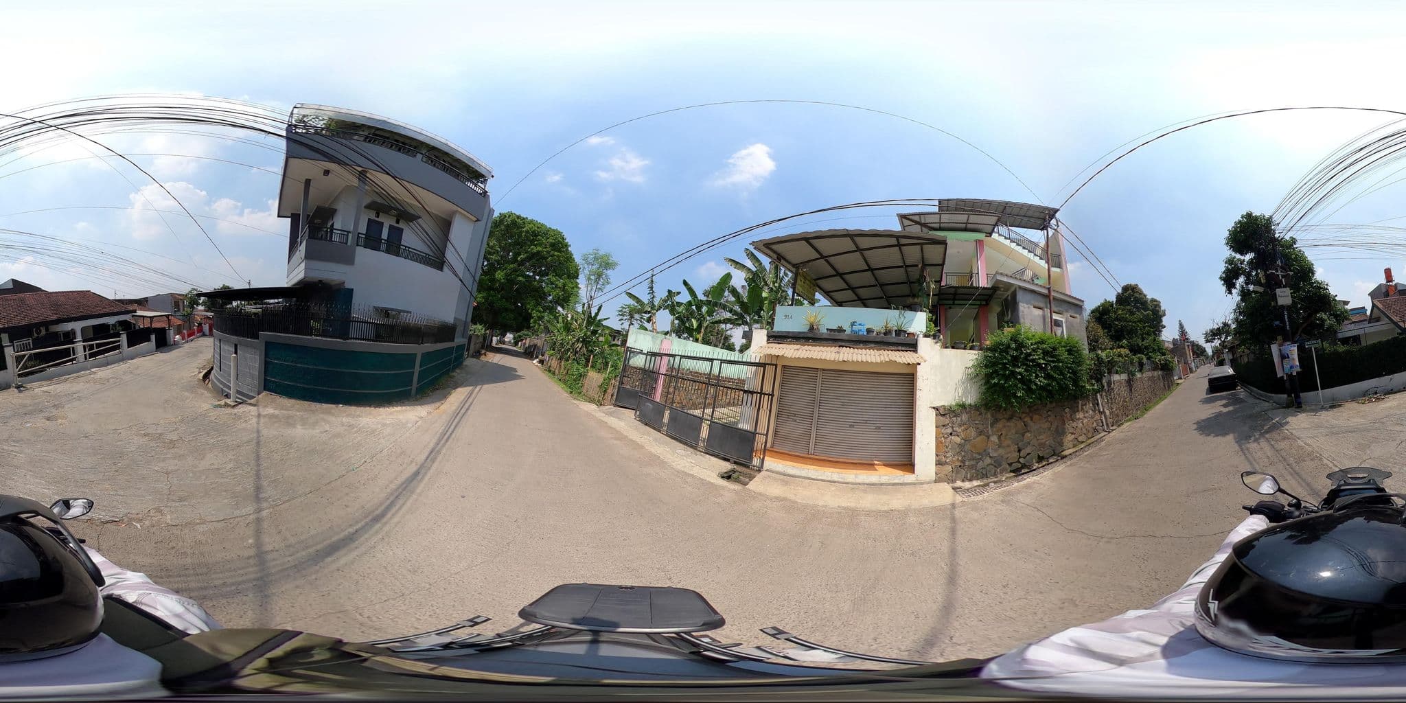 Street view near Imah Incu Inn, Cimahi — © Kaart_Local (CC BY-SA · Mapillary)