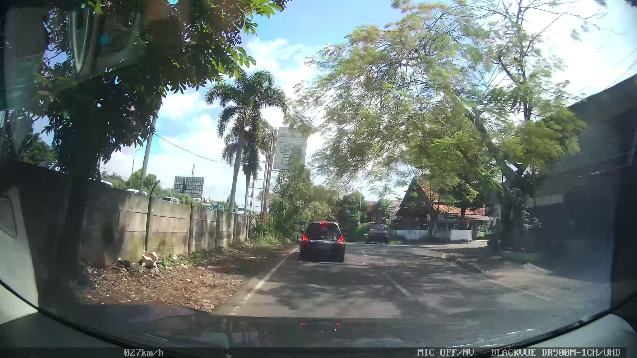 Street view near Javaretro Suites, Cimahi — © kaart5 (CC BY-SA · Mapillary)