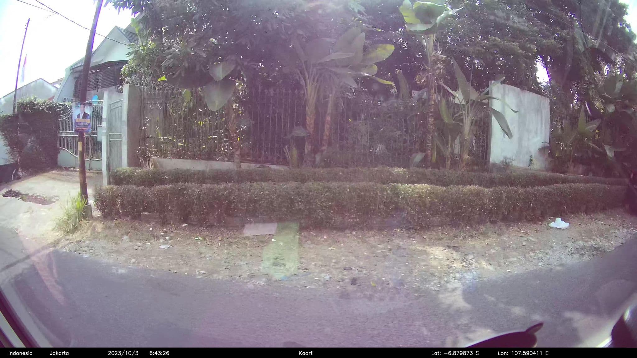 Street view near Airy Eco Pasteur Cipedes Tengah 195 Bandung, Bandung — © kaart5 (CC BY-SA · Mapillary)