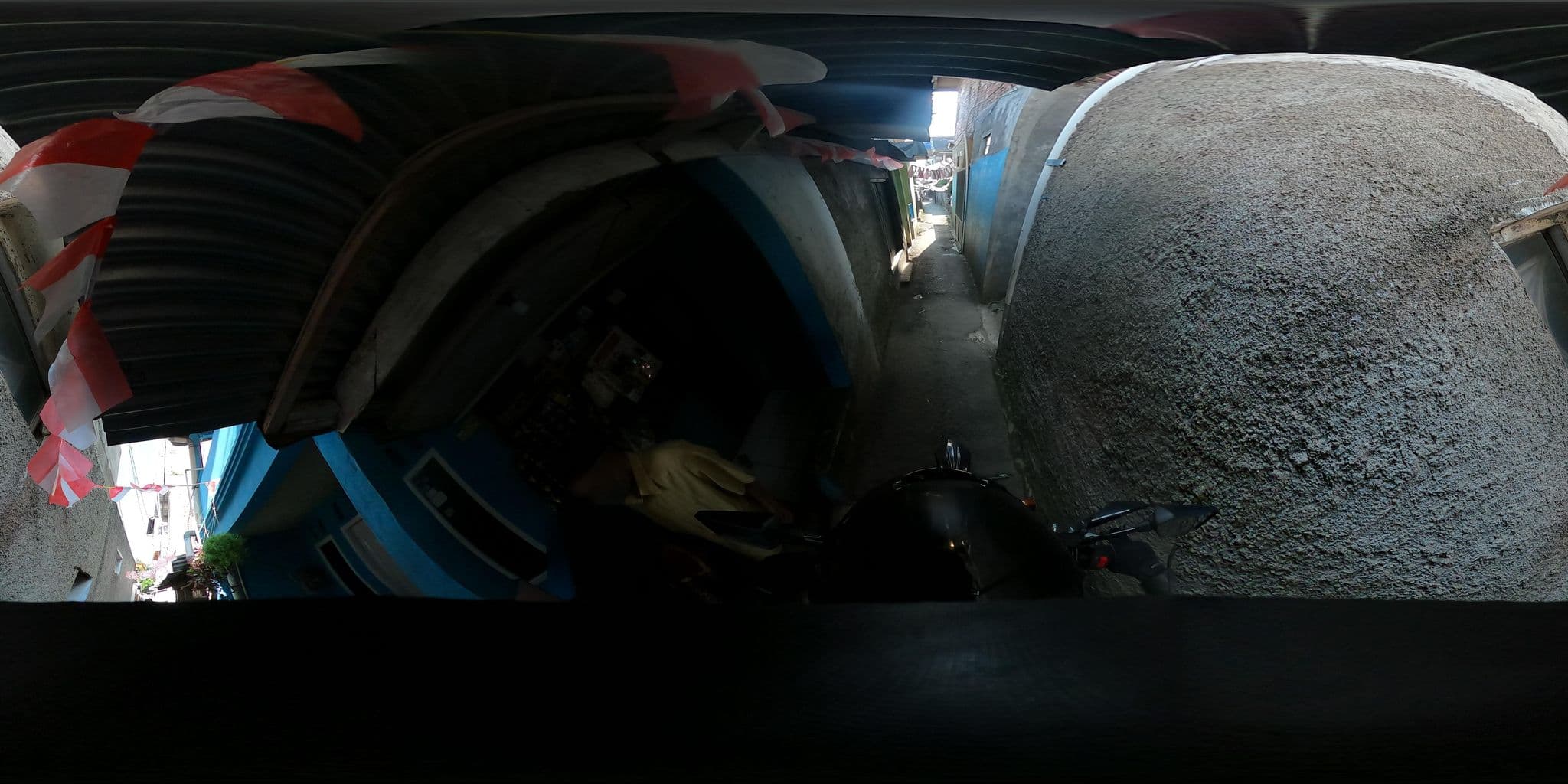 Street view near Kostan Teh Tisha, Bandung — © Kaart_Local (CC BY-SA · Mapillary)