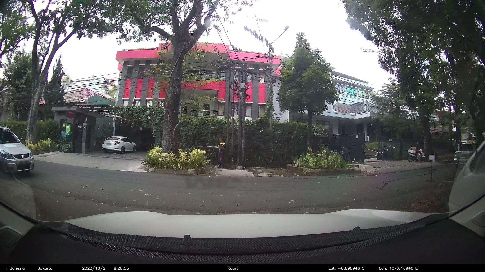 Street view near dQur, Bandung — © kaart5 (CC BY-SA · Mapillary)