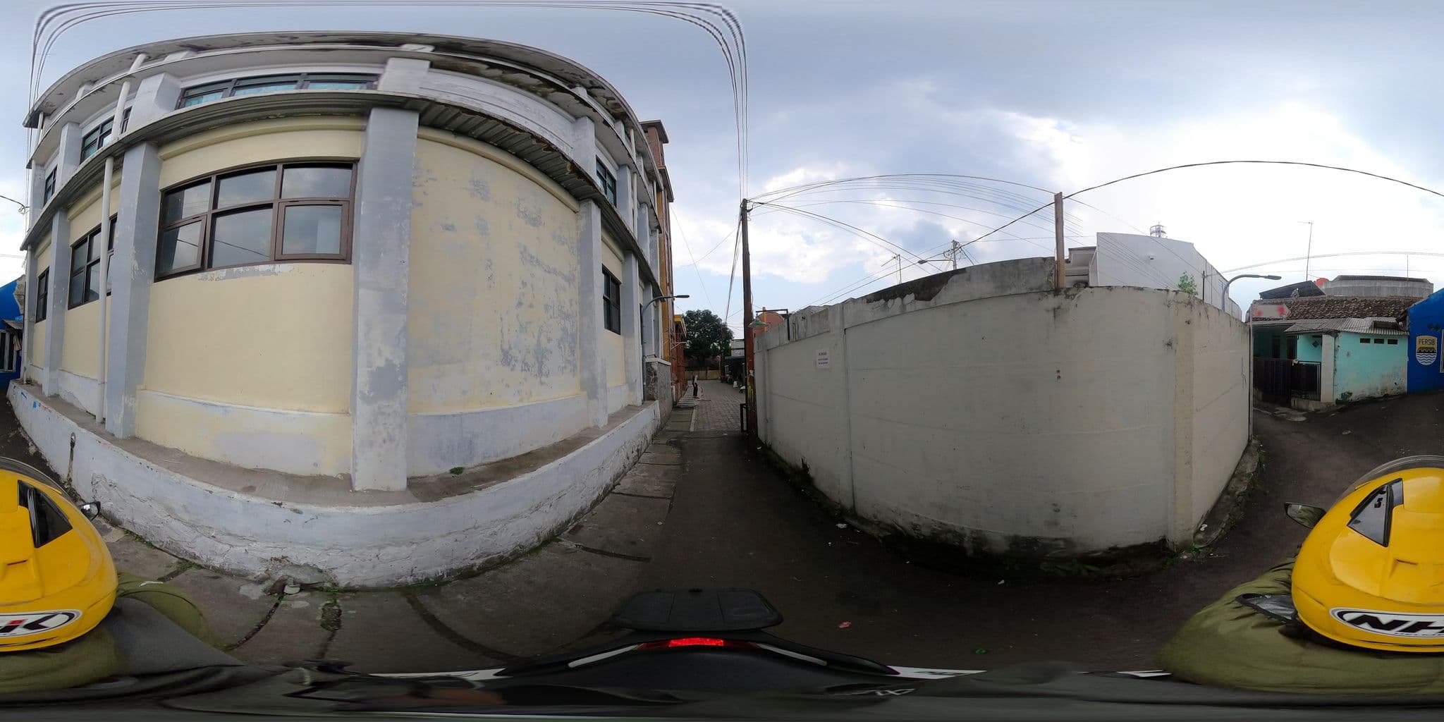 Street view near Wisma Sehat, Bandung — © Kaart_Local (CC BY-SA · Mapillary)