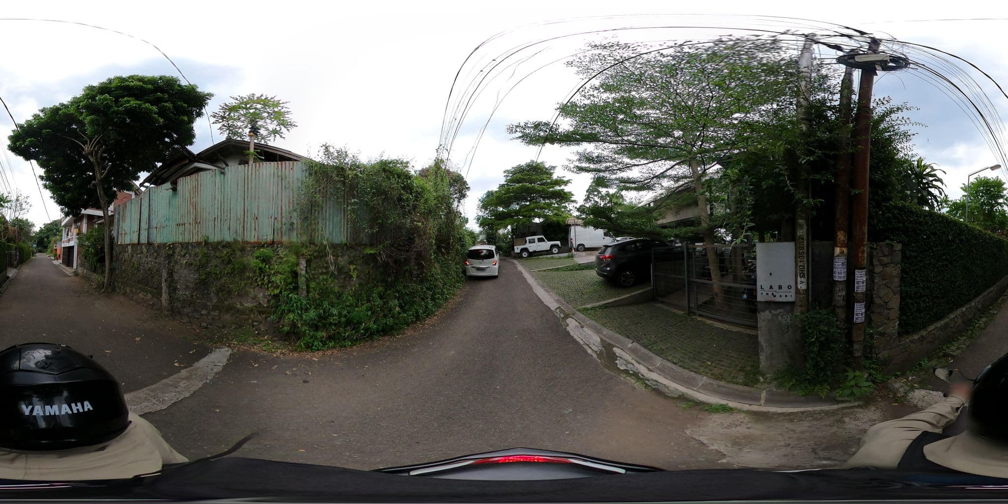 Street view near Bantal Guling Gatot Subroto, Bandung — © Kaart_Local (CC BY-SA · Mapillary)