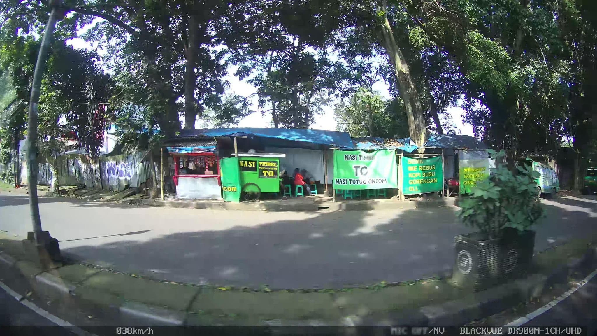 Street view near Wisma pmi, Bandung — © kaart_2 (CC BY-SA · Mapillary)
