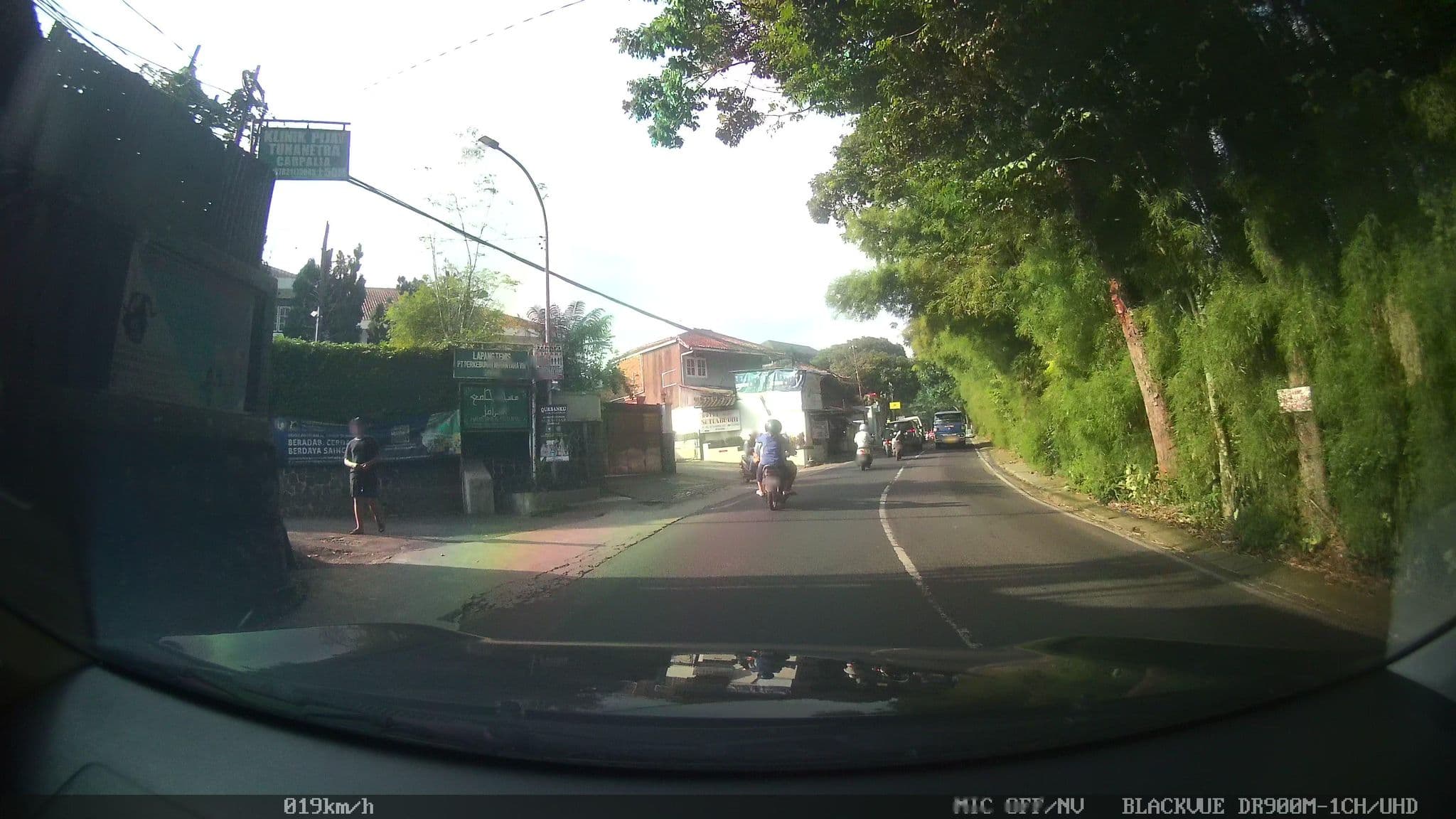 Street view near Hotel Lebak Gunung Indah, Lembang — © kaart_2 (CC BY-SA · Mapillary)