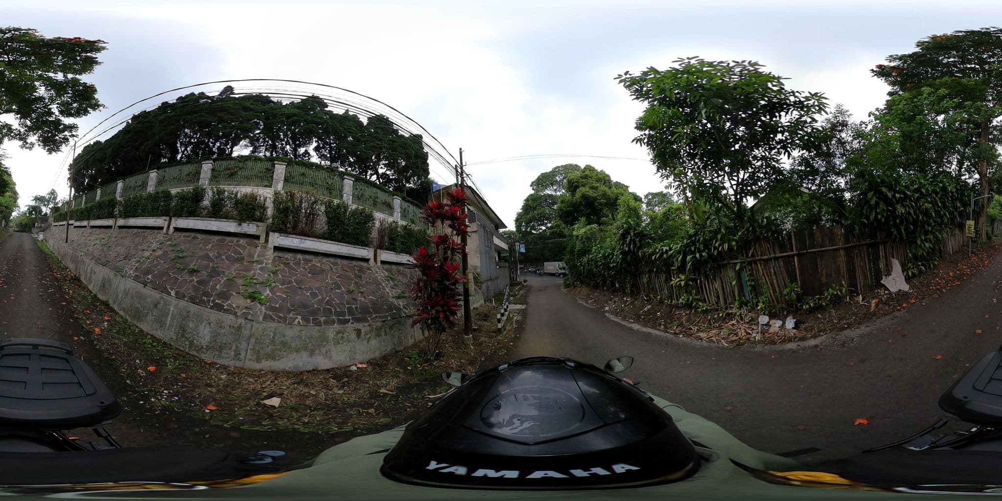 Street view near Tanjakan Sayuli, Lembang — © Kaart_Local (CC BY-SA · Mapillary)
