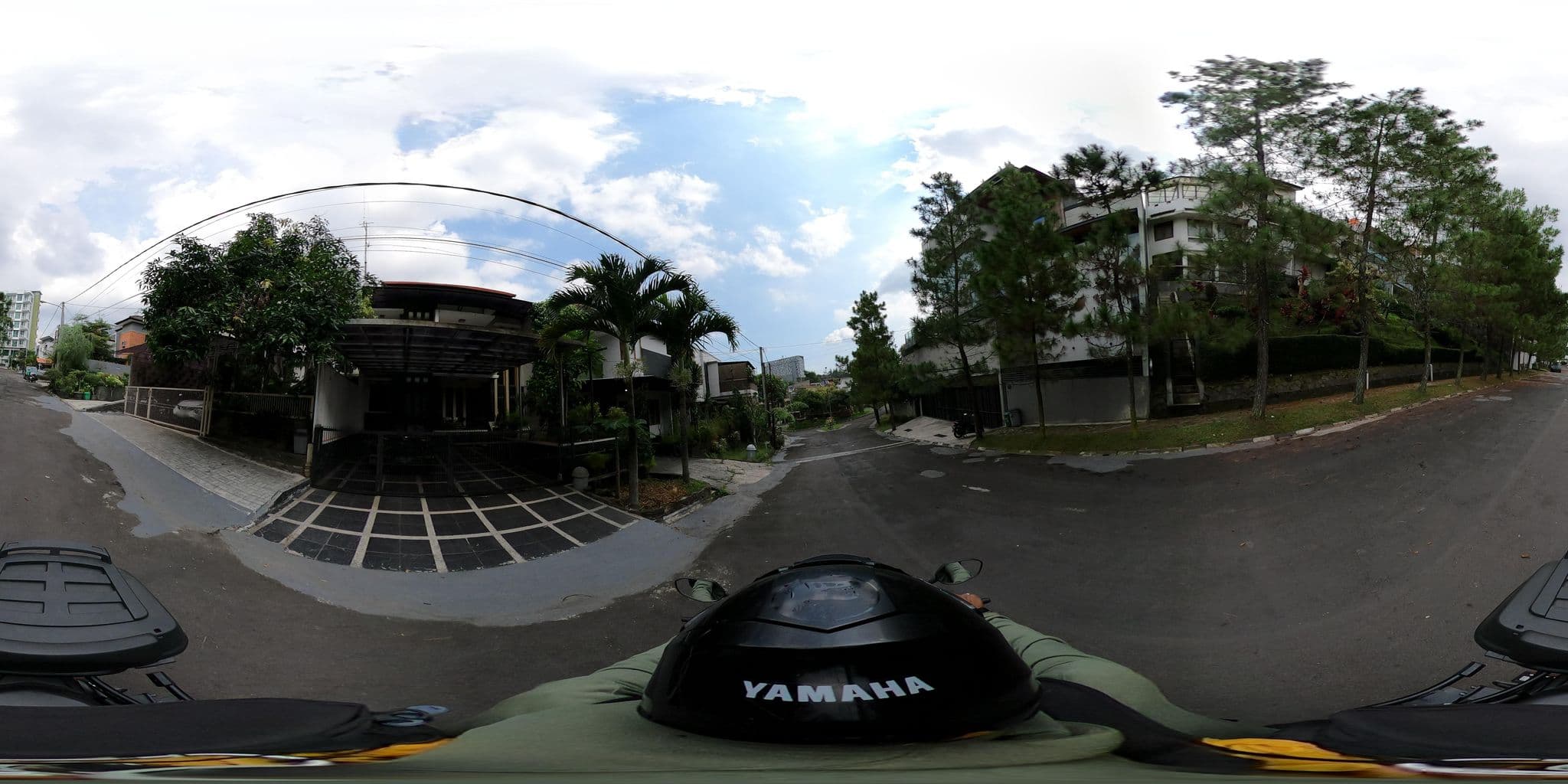Street view near Augusta Valley Hotel, Bandung, Lembang — © Kaart_Local (CC BY-SA · Mapillary)