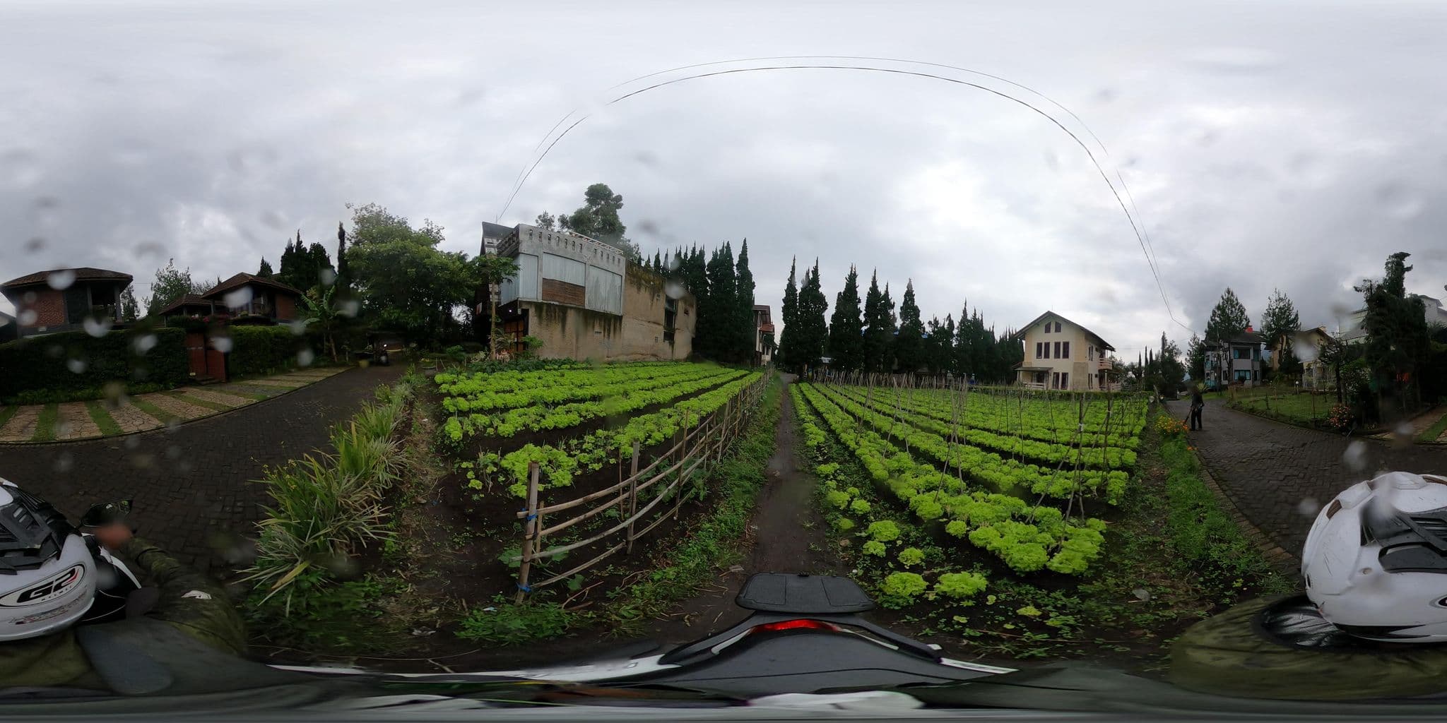Street view near Gedung serba guna villa istana bunga, Lembang — © Kaart_Local (CC BY-SA · Mapillary)