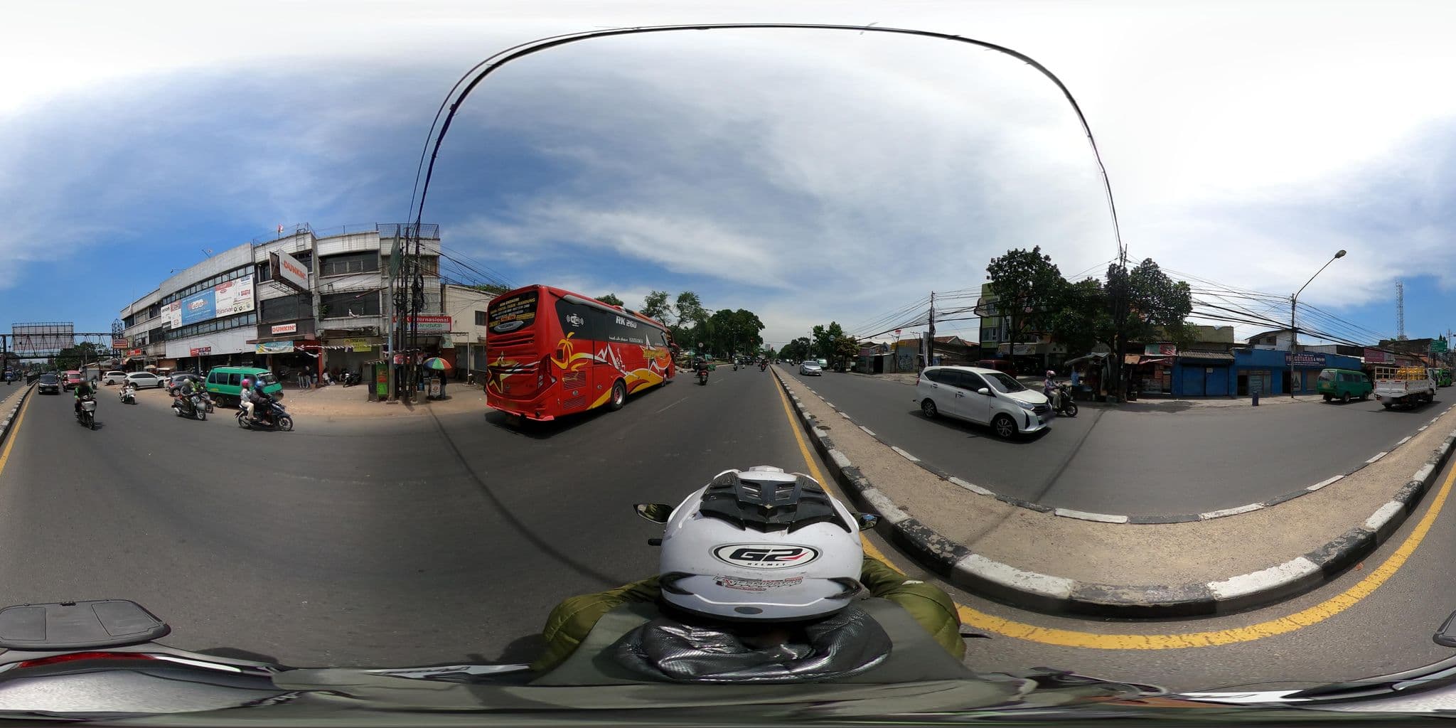 Street view near Benua Hotel, Bandung — © Kaart_Local (CC BY-SA · Mapillary)