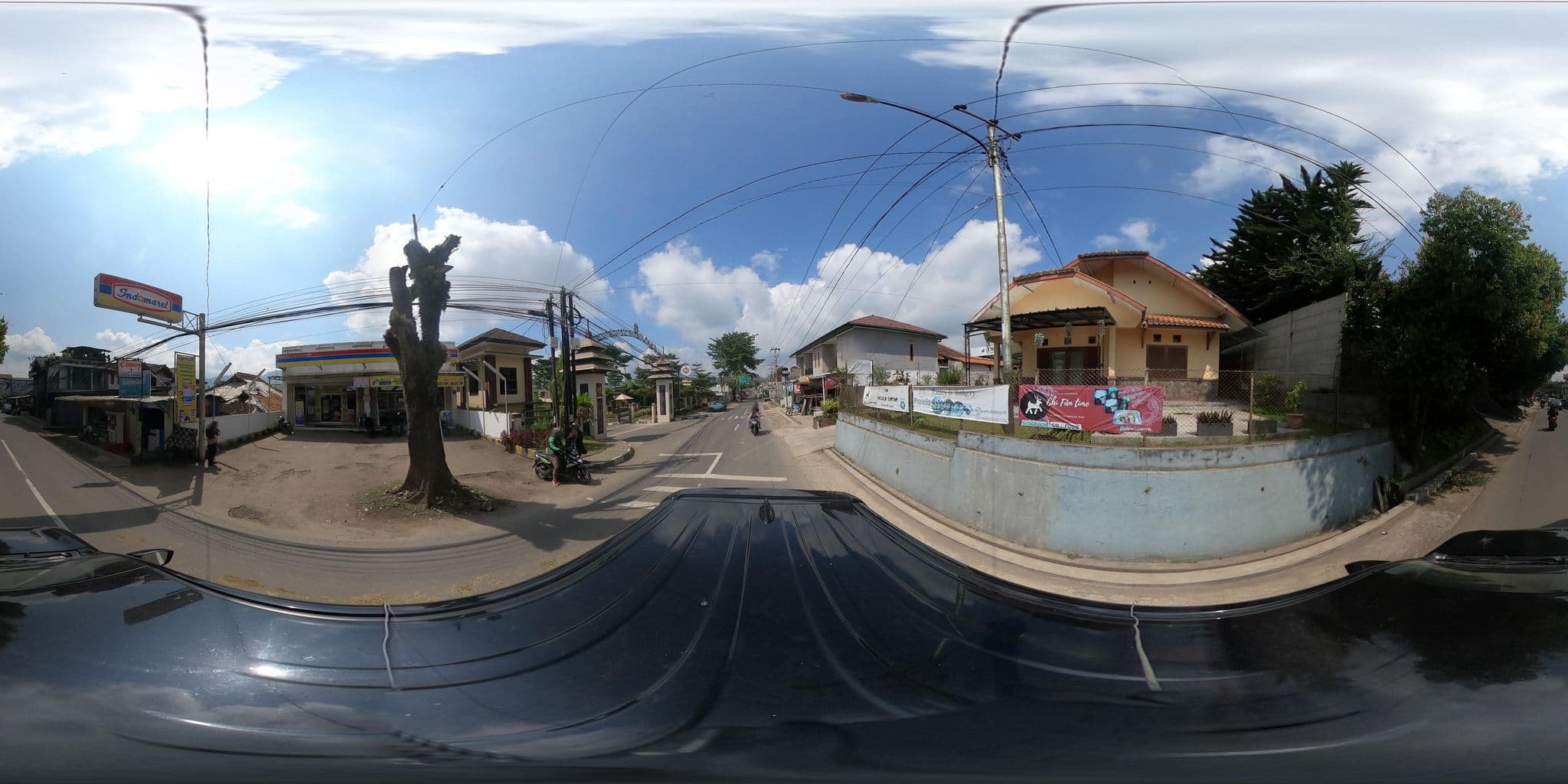 Street view near Hotel Yehezkiel, Lembang — © kaart_360 (CC BY-SA · Mapillary)