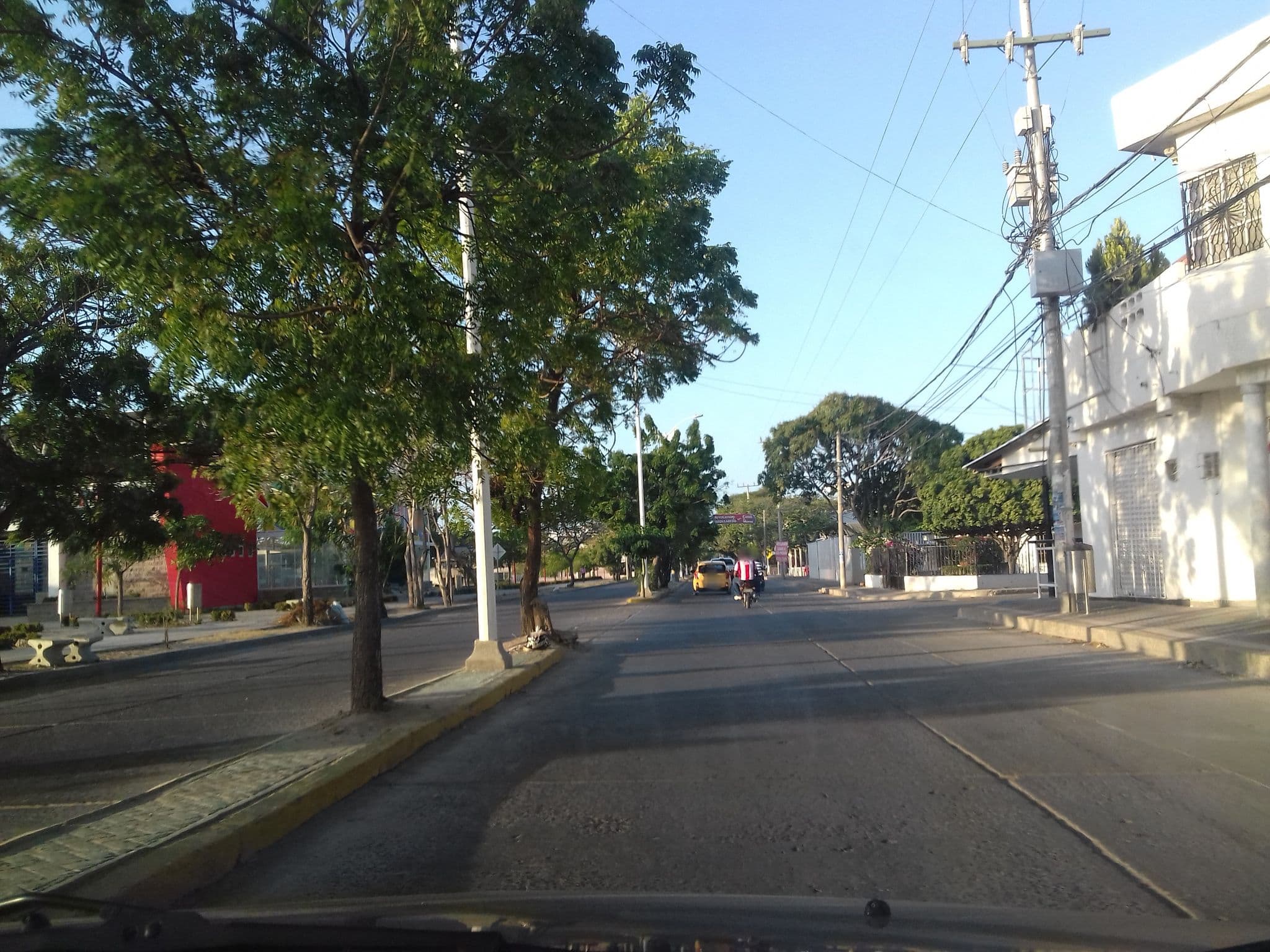 Street view near electronic, Riohacha
