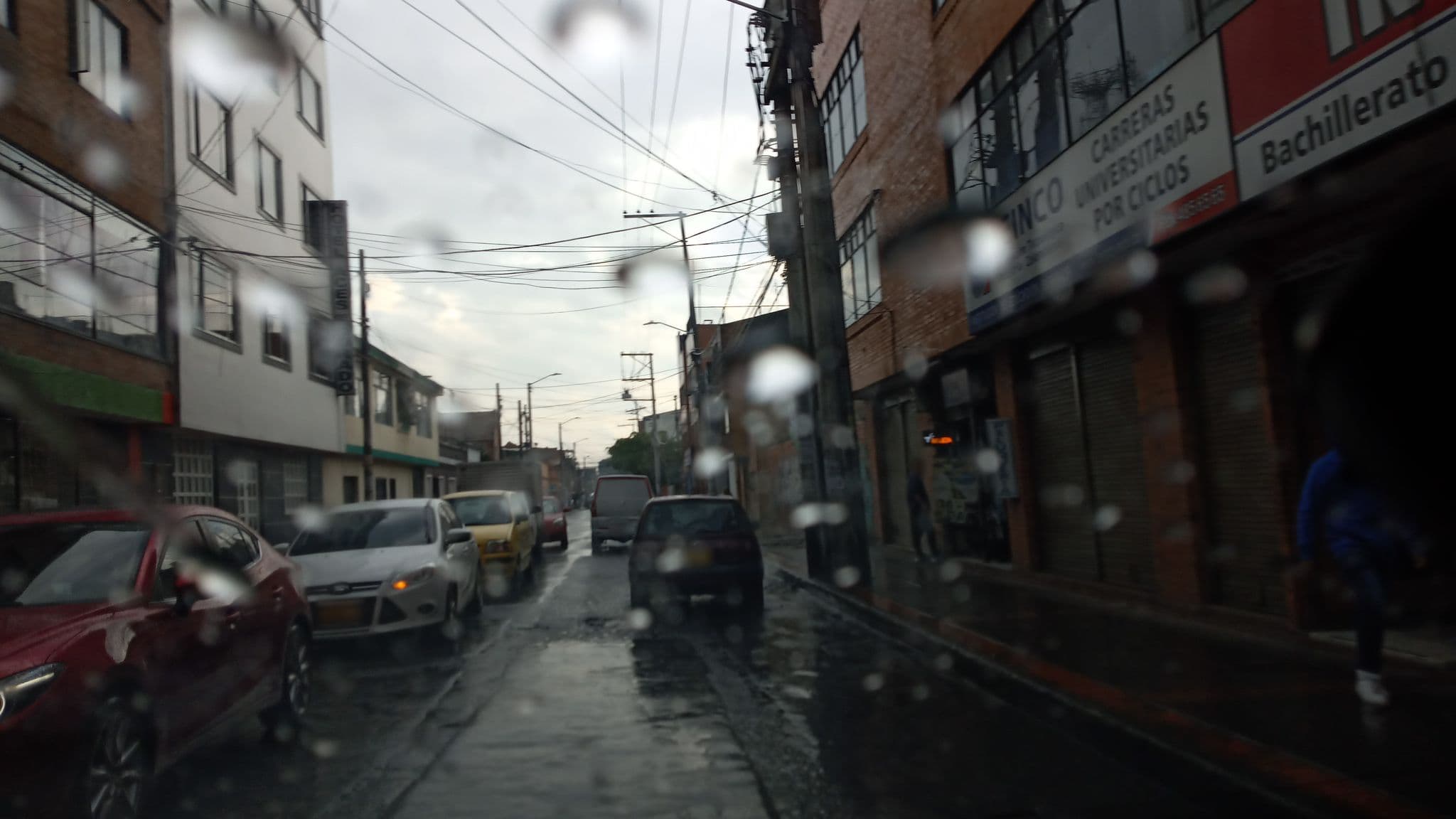 Street view near Hotel Golden, Kennedy — © expertoslanix (CC BY-SA · Mapillary)