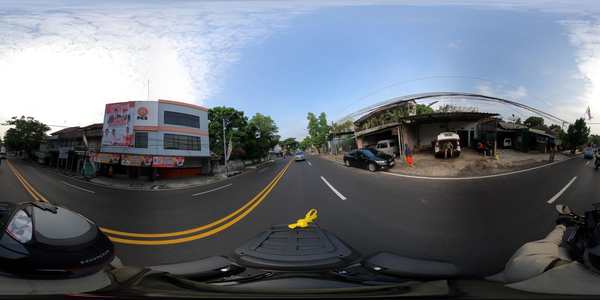 Street view near Budi Famili Hotel, Ciamis — © Kaart_Local (CC BY-SA · Mapillary)