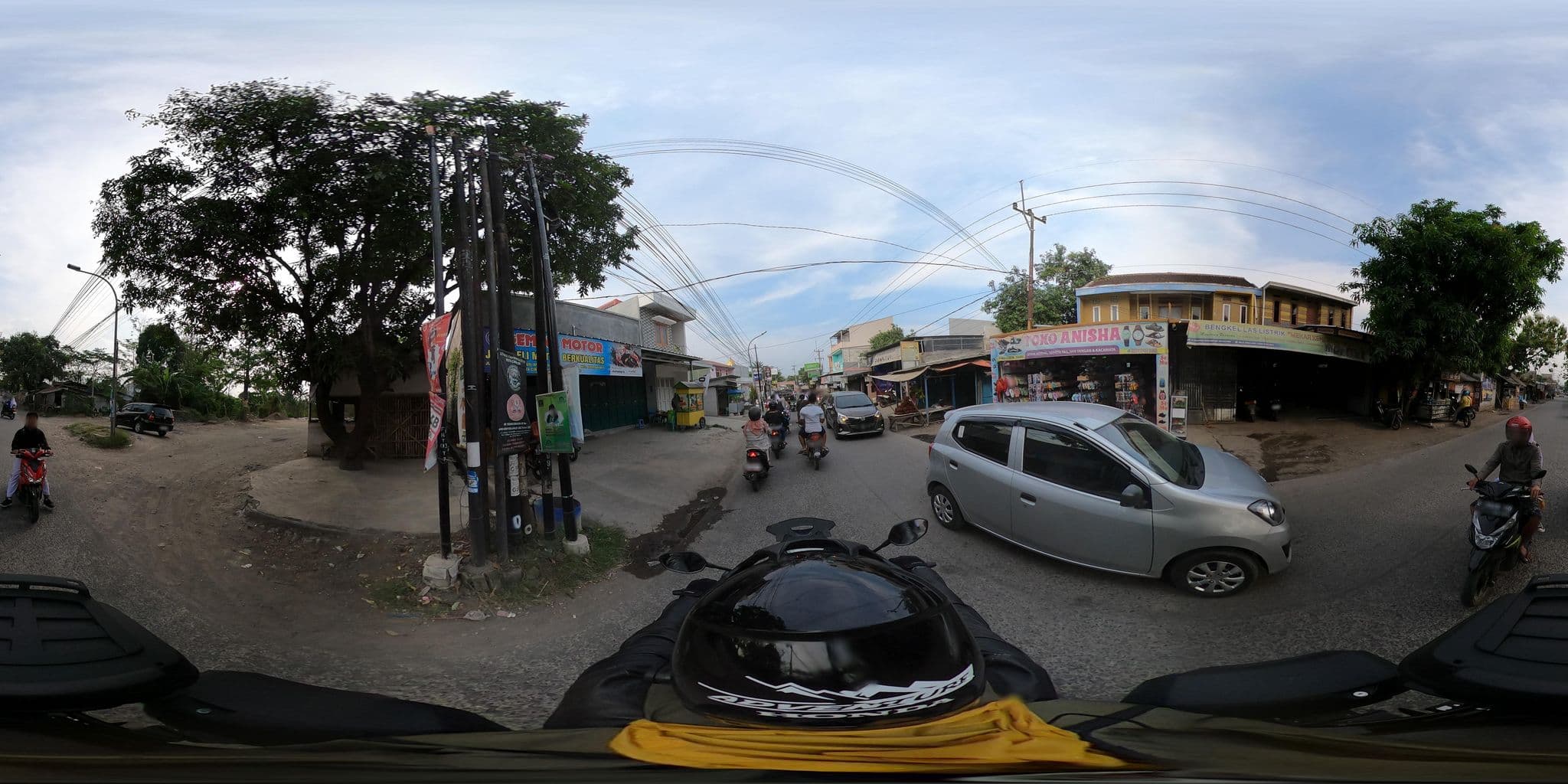 Street view near Hotel Nikki Bali, Cirebon — © Kaart_Local (CC BY-SA · Mapillary)