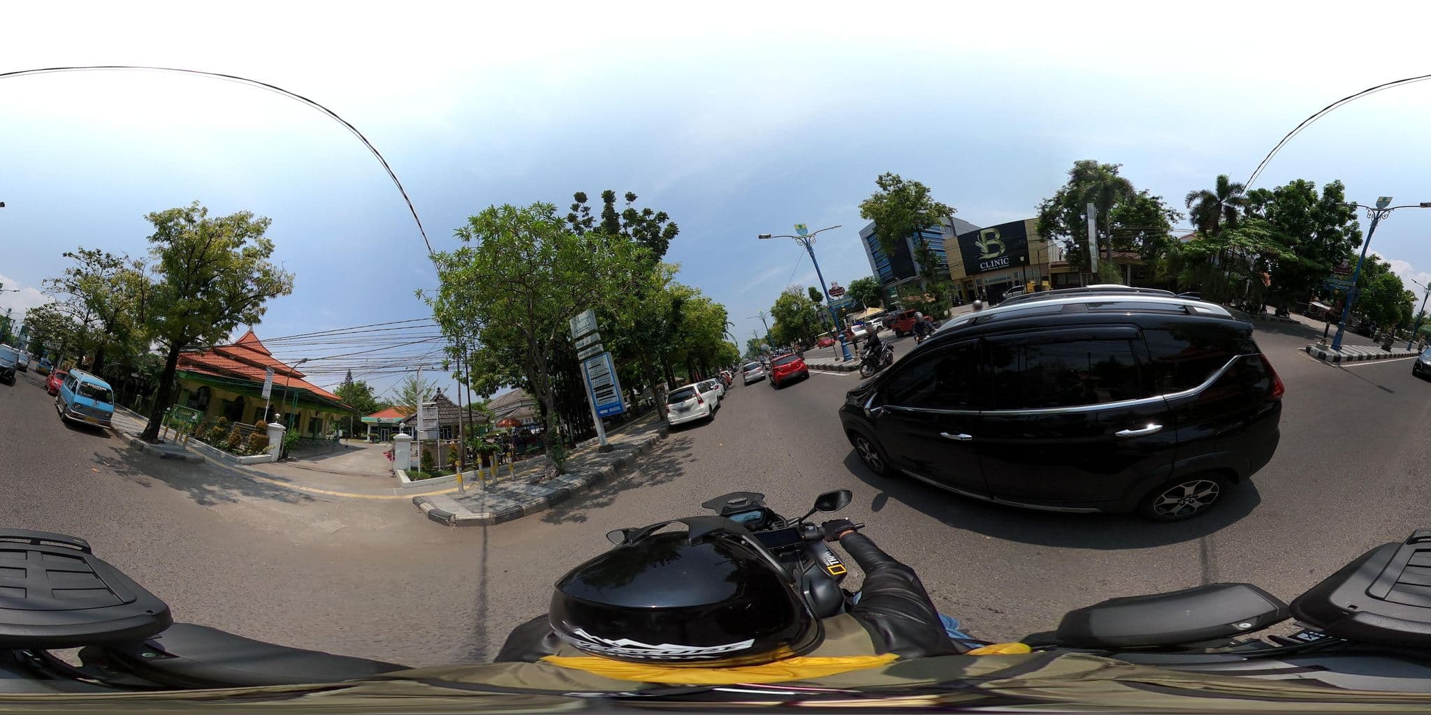 Street view near PIA Hotel, Cirebon — © Kaart_Local (CC BY-SA · Mapillary)