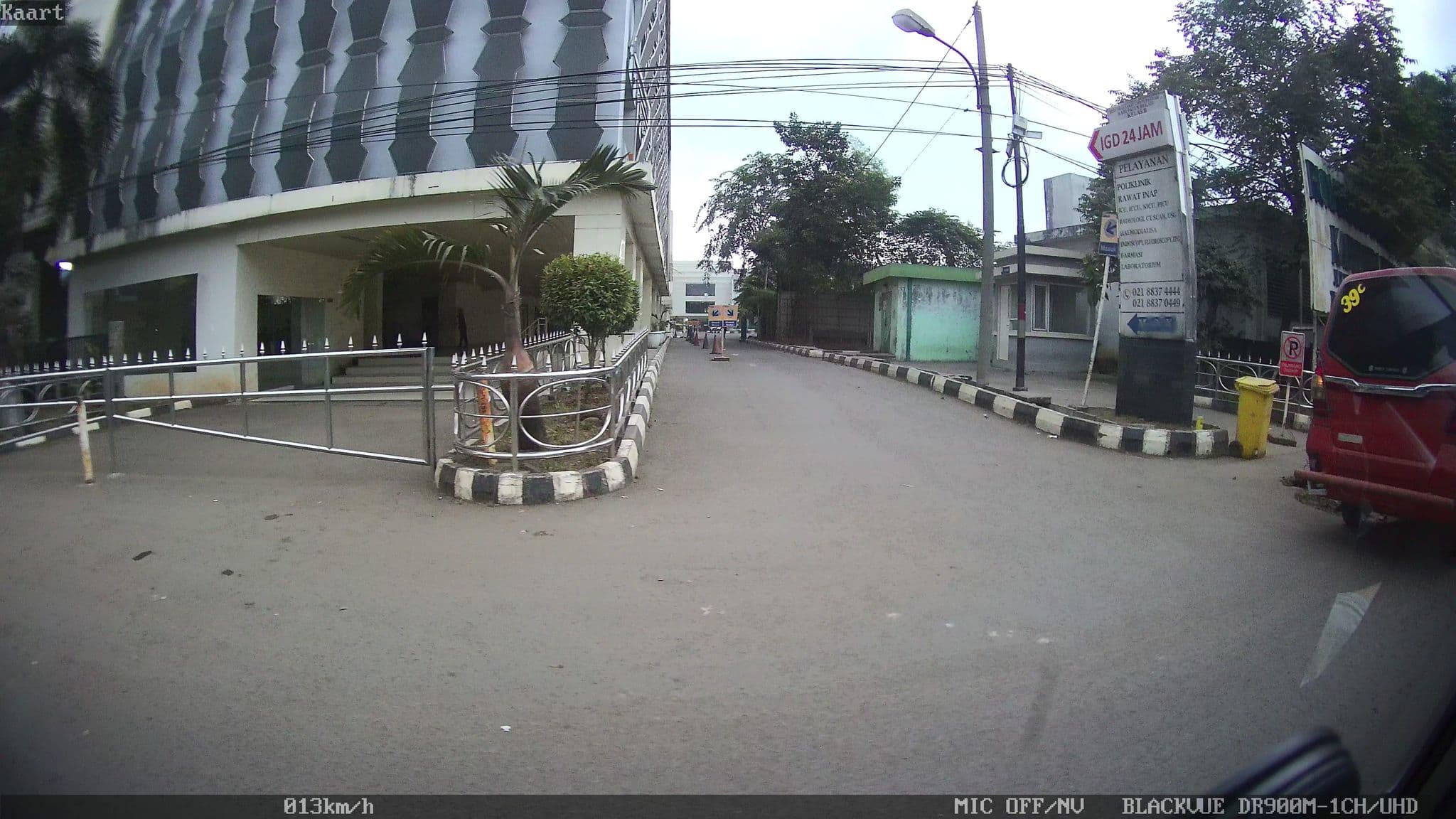 Street view near Hotel perdana room 203, Cikarang — © kaart_2 (CC BY-SA · Mapillary)