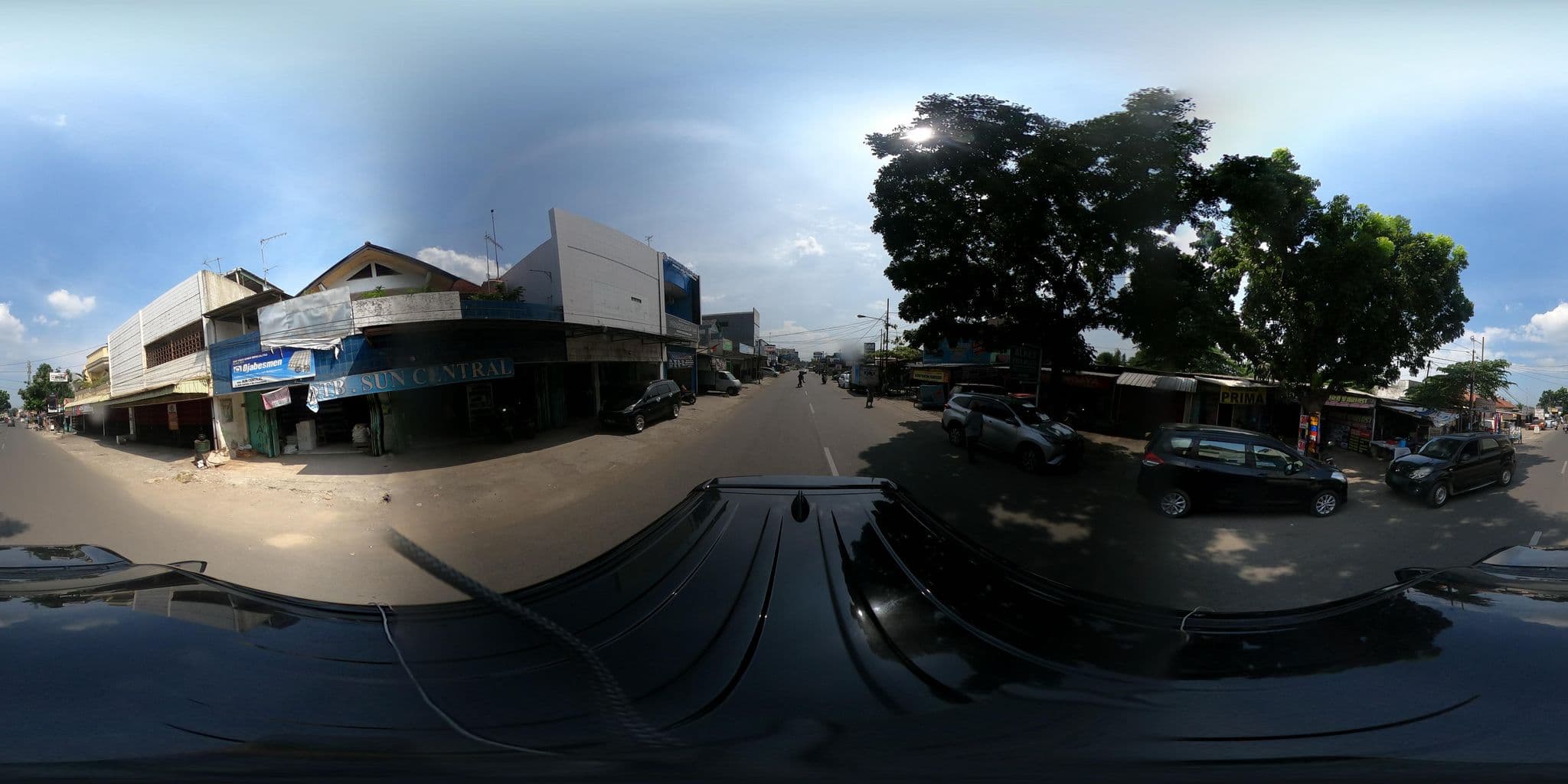 Street view near Royal Safari Garden Resort and Convention, Karawang — © kaart_360 (CC BY-SA · Mapillary)