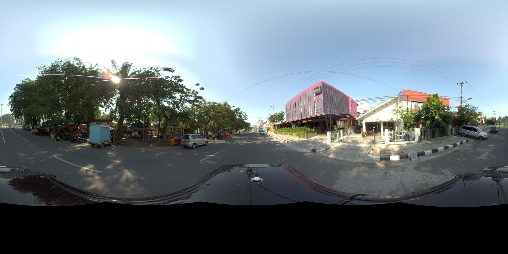 Street view near Wisma Blossom, Padang — © sarahantos (CC BY-SA · Mapillary)