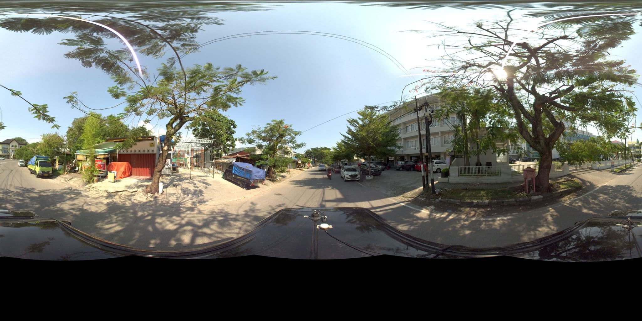 Street view near Pangeran city hotel, Padang — © sarahantos (CC BY-SA · Mapillary)