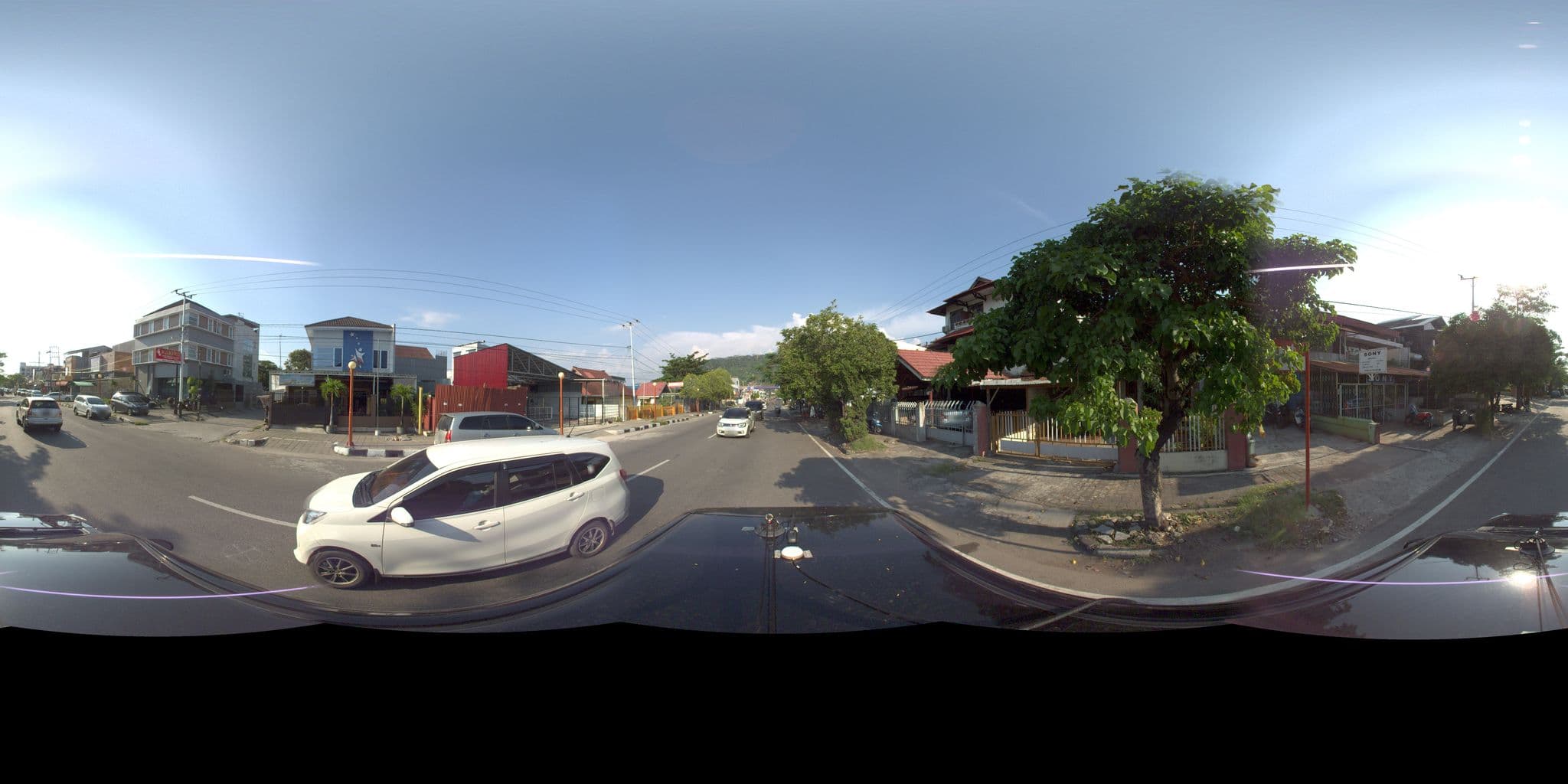 Street view near O Green Guest House, Padang — © sarahantos (CC BY-SA · Mapillary)