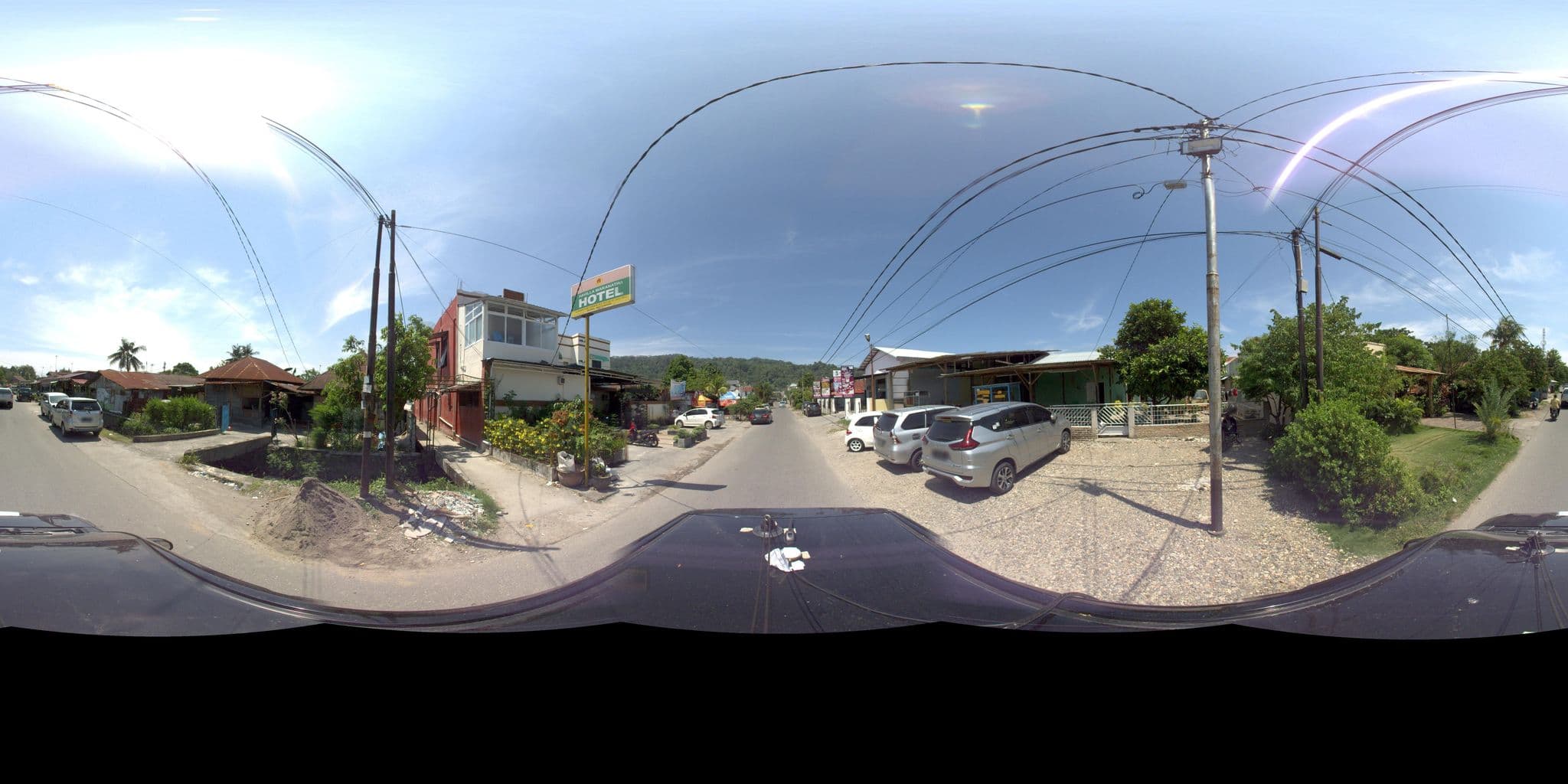 Street view near Hotel Grand Zuri Padang, Padang — © sarahantos (CC BY-SA · Mapillary)