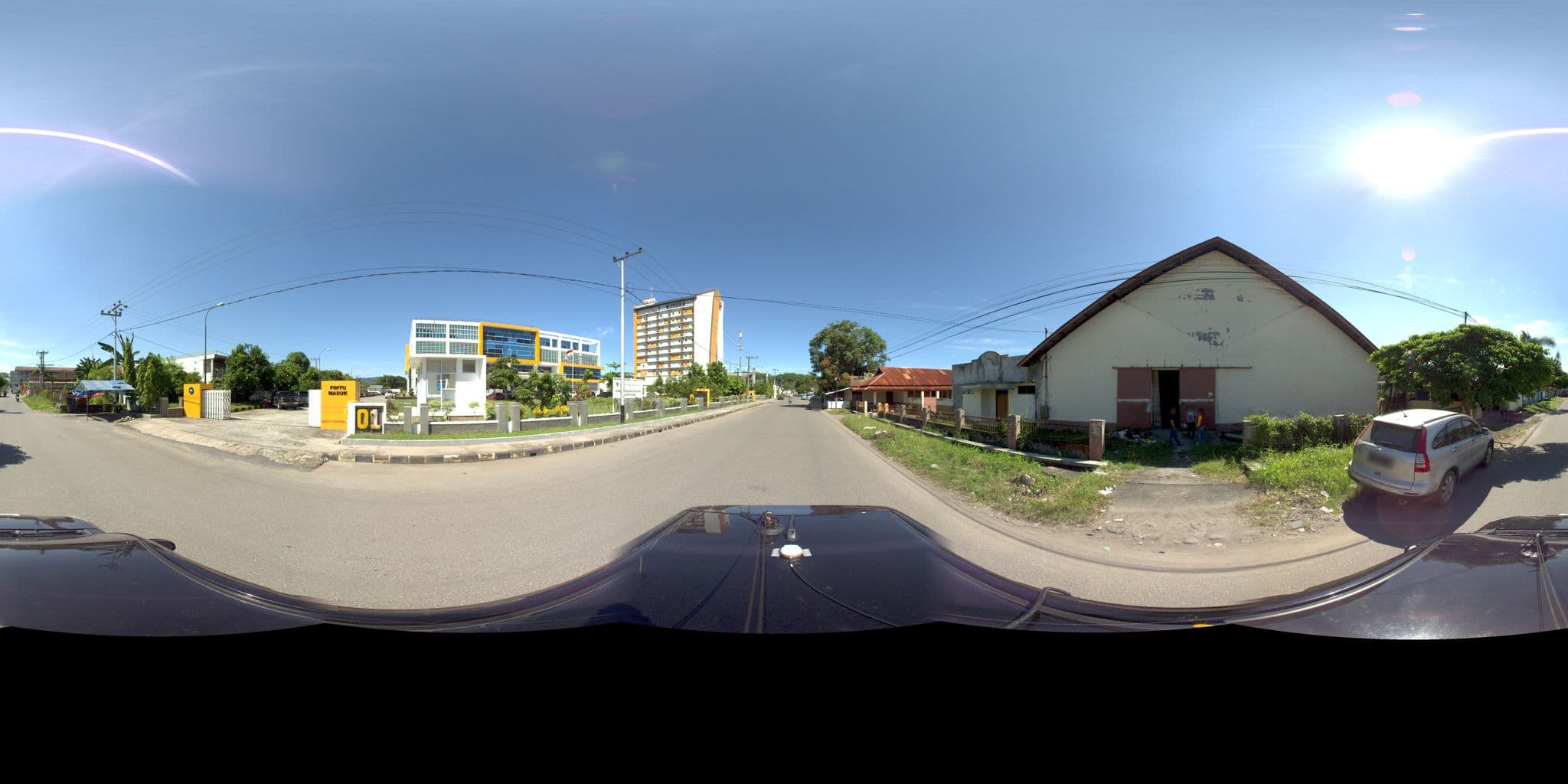 Street view near Swimming Pool Ibis Hotel, Padang — © santos1 (CC BY-SA · Mapillary)