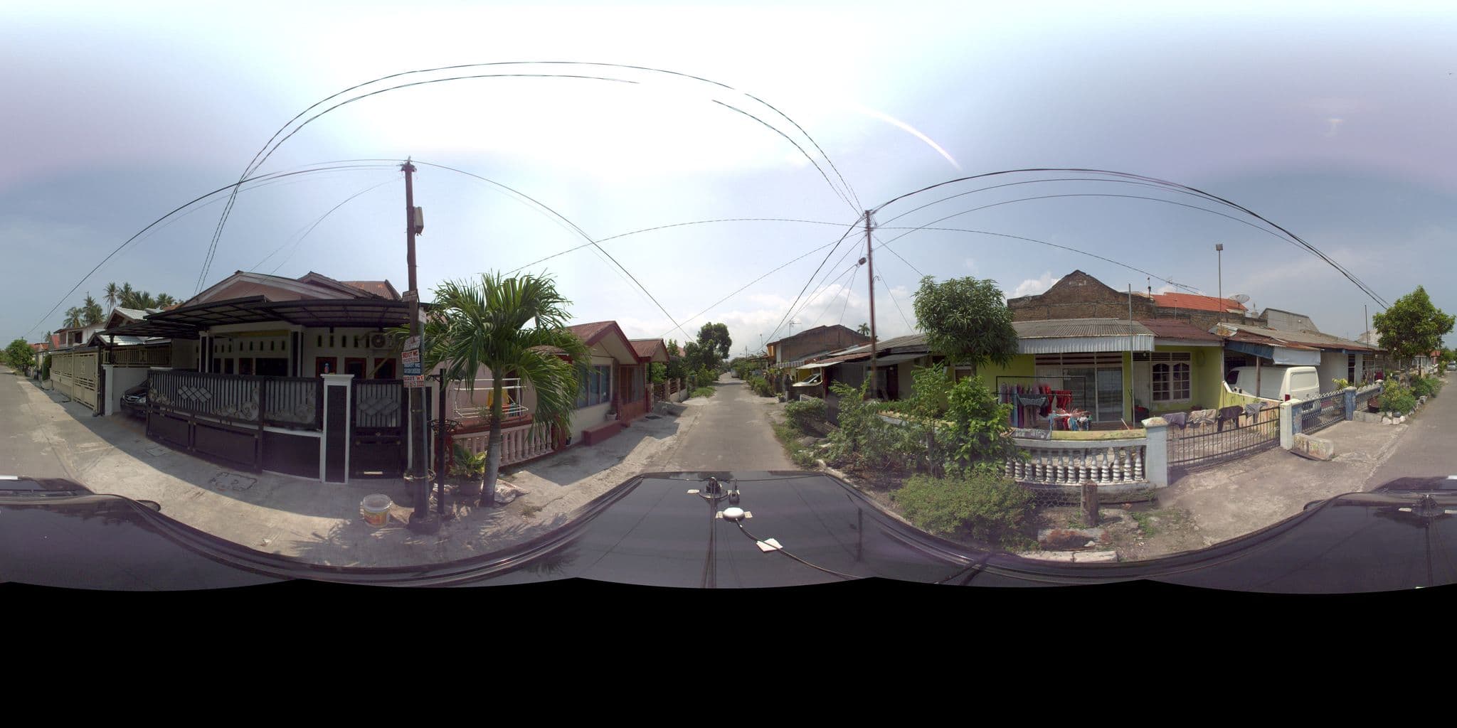 Street view near Pangeran Beach Hotel, Padang — © sarahantos (CC BY-SA · Mapillary)